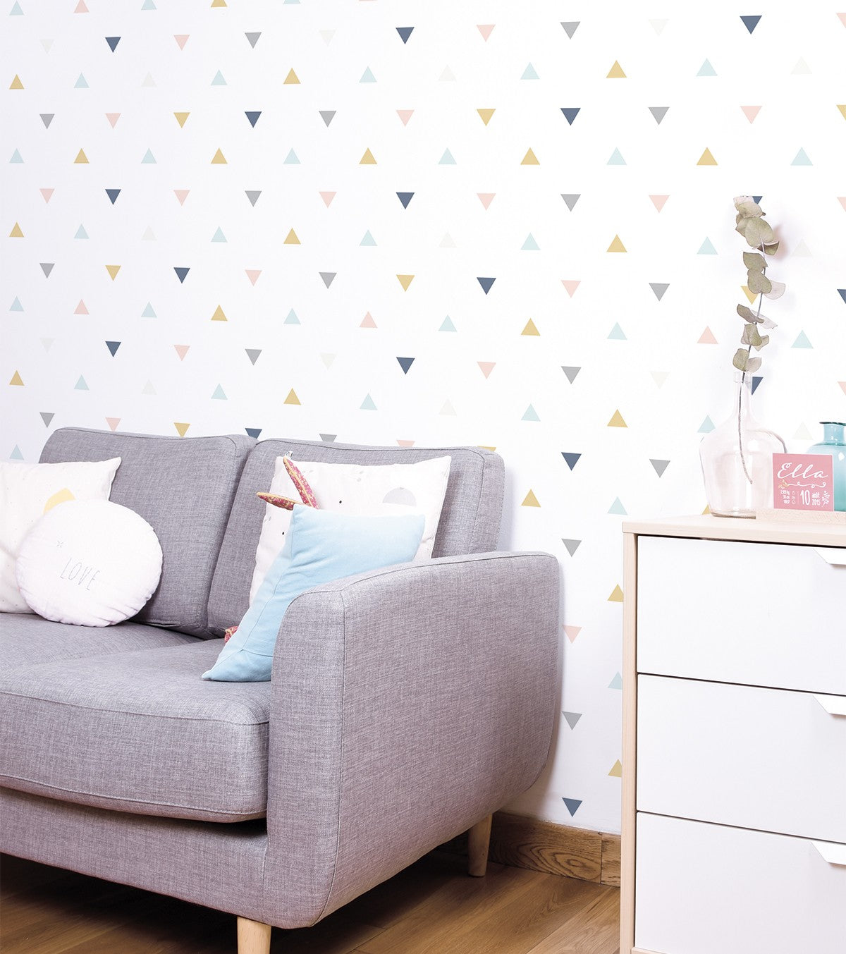 Enchanted - Children's Wallpaper - Triangles (pink, Grey)