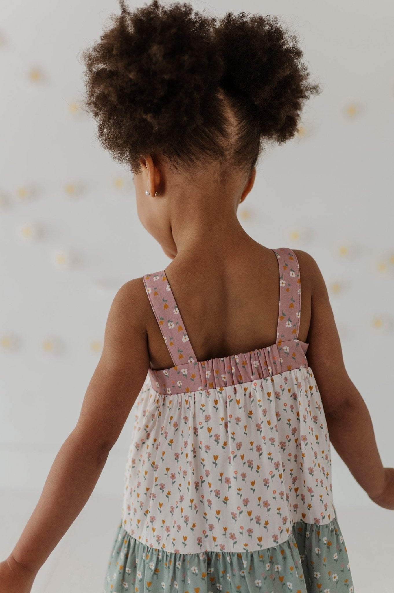 Girls Wide Strap Dress In Multi Daisy
