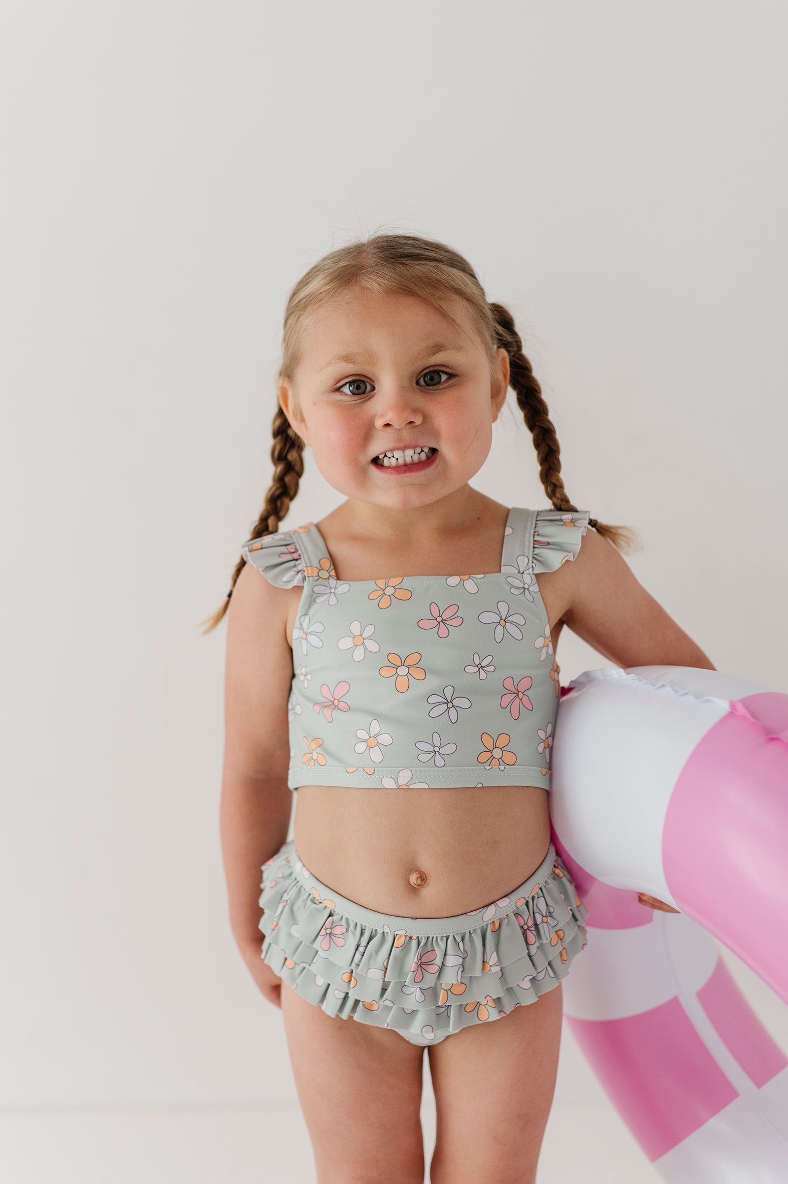 Girls Two-piece Ruffle Swimsuit In Sketched Daisy