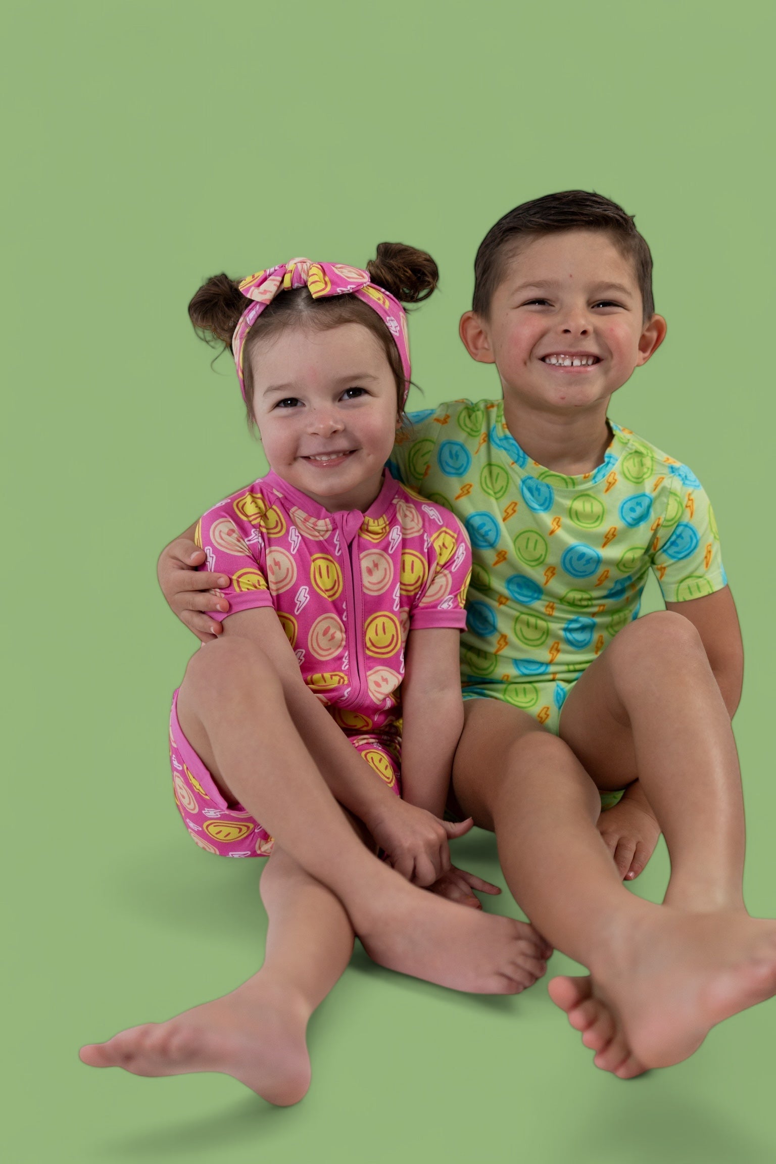 Neon Smiles Dream Short Set