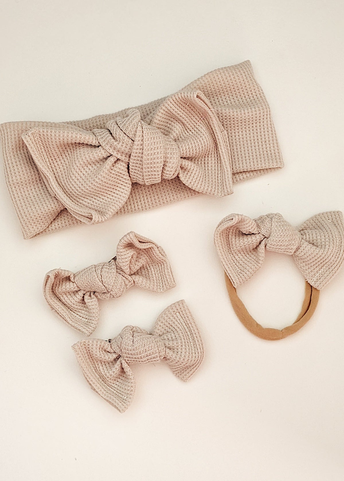 Oat Waffle Knit Bow