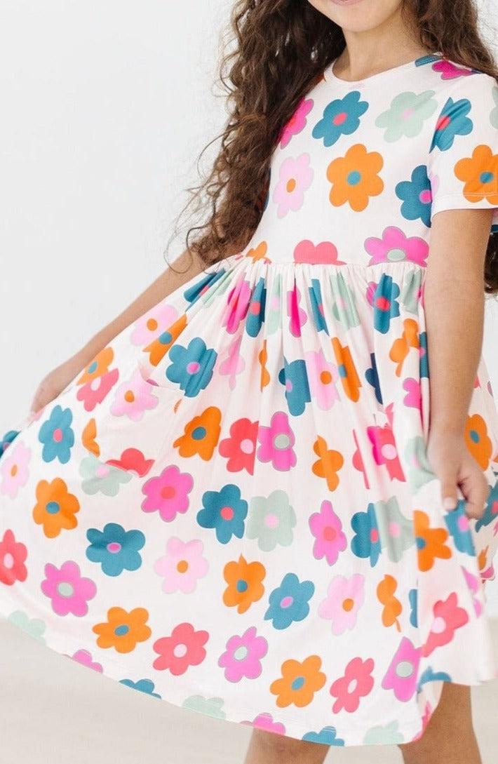 Retro Floral S/s Pocket Twirl Dress