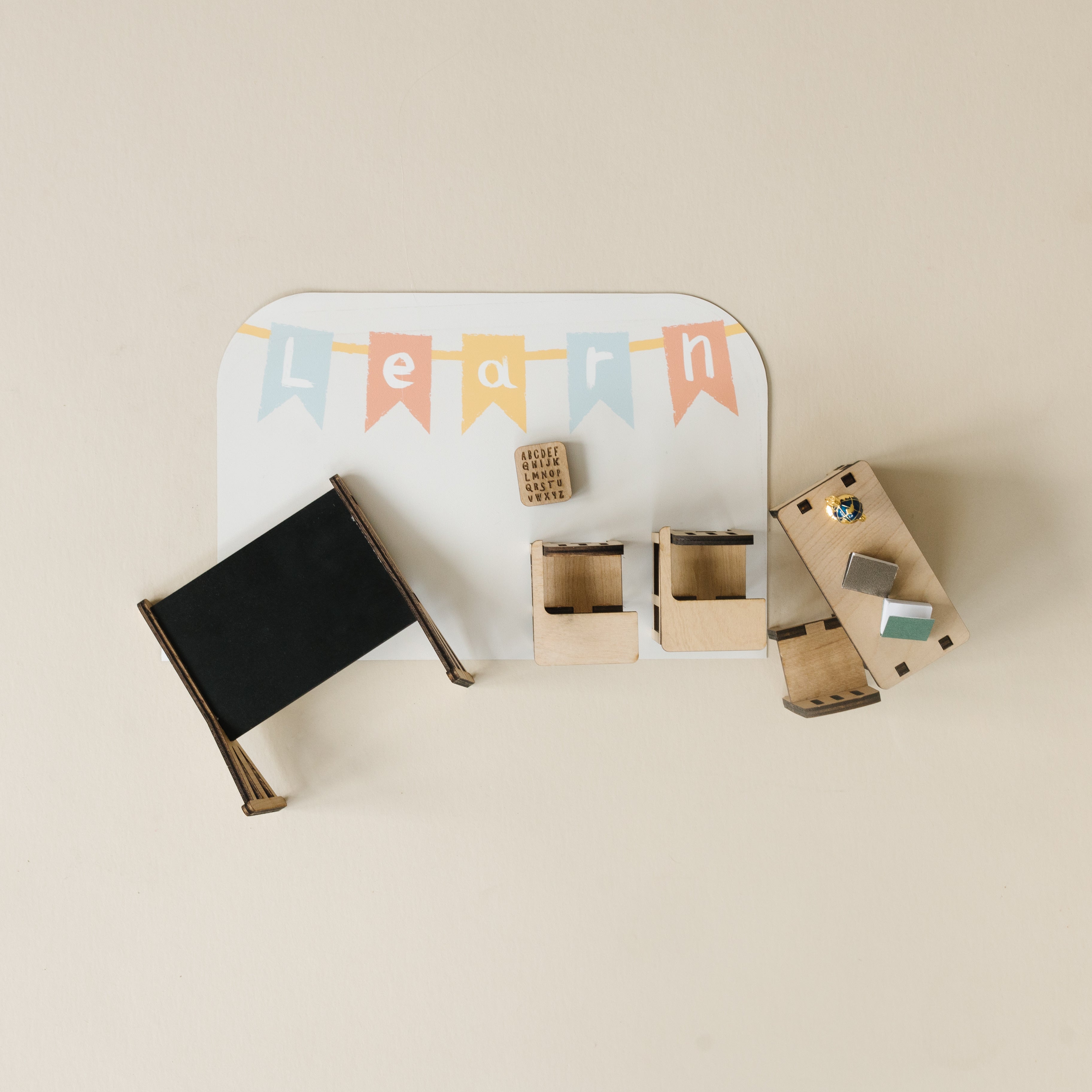 The Newswander - Classroom Scene Change