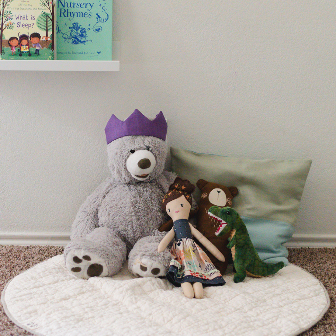 Newborn Crown | "it’s Sooo Cute!"