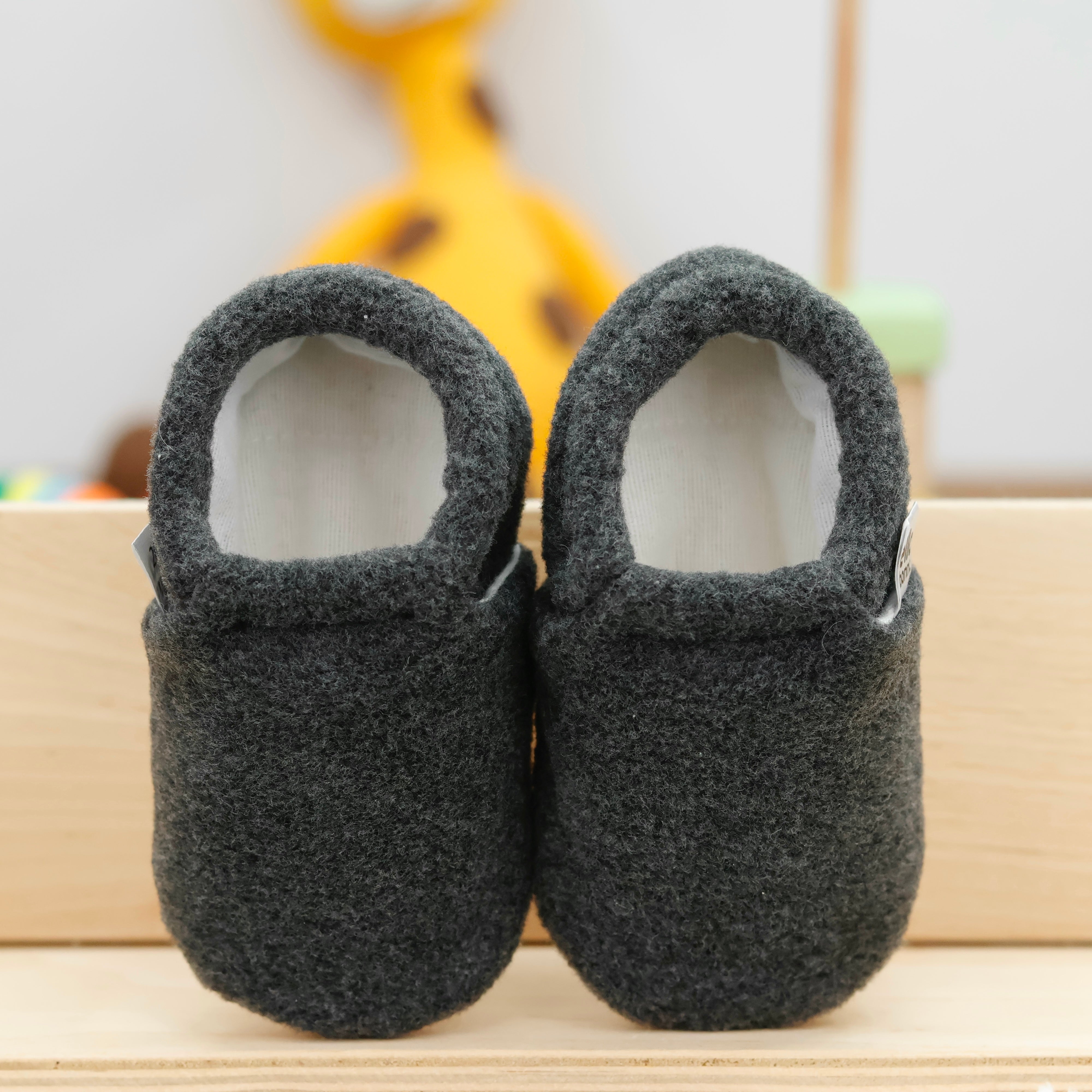 Fleece Baby House Booties, Non-slip Sole, Organic Cotton Lining, Anthracite