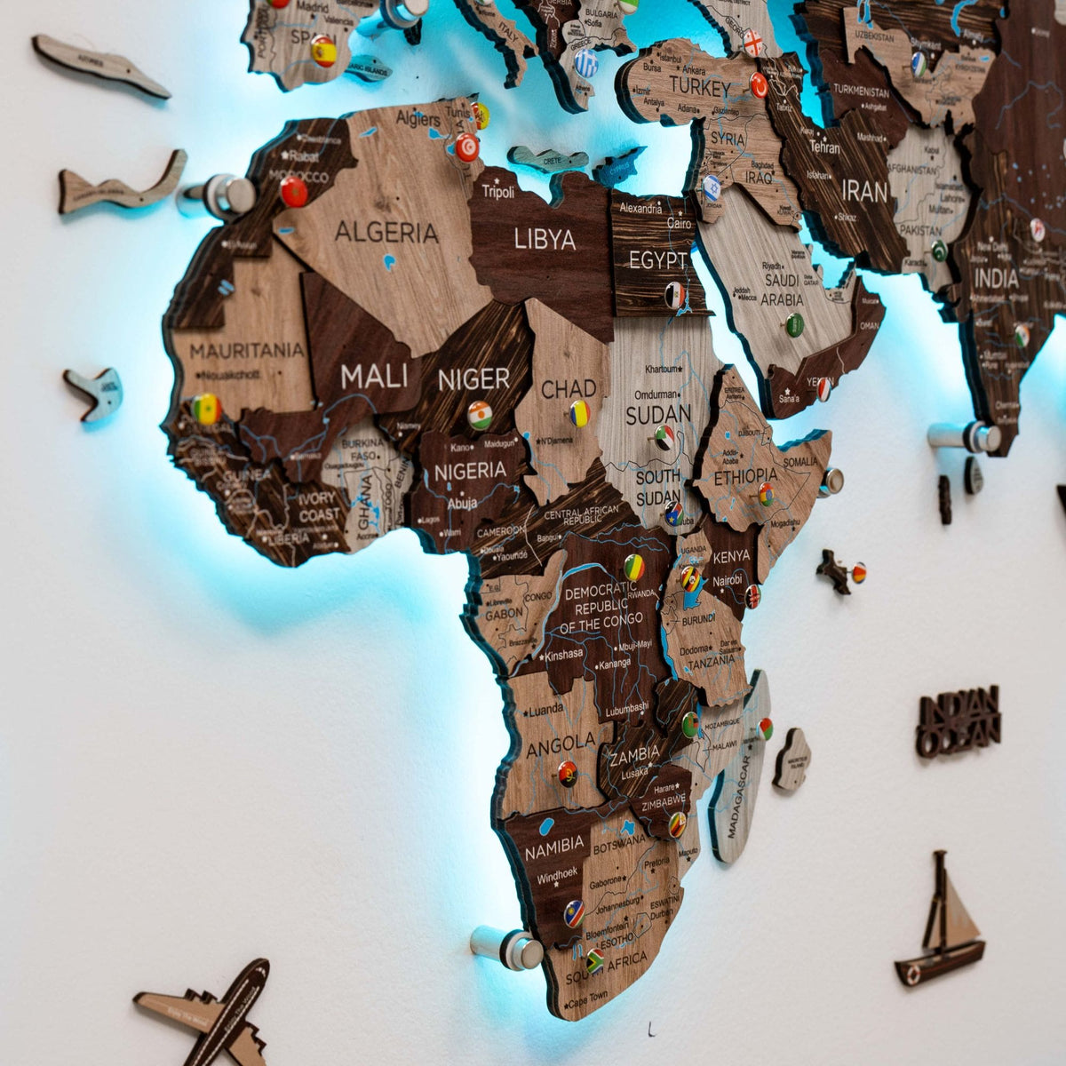 3d Led / Luminous Wooden World Map 3.0 Cappuccino