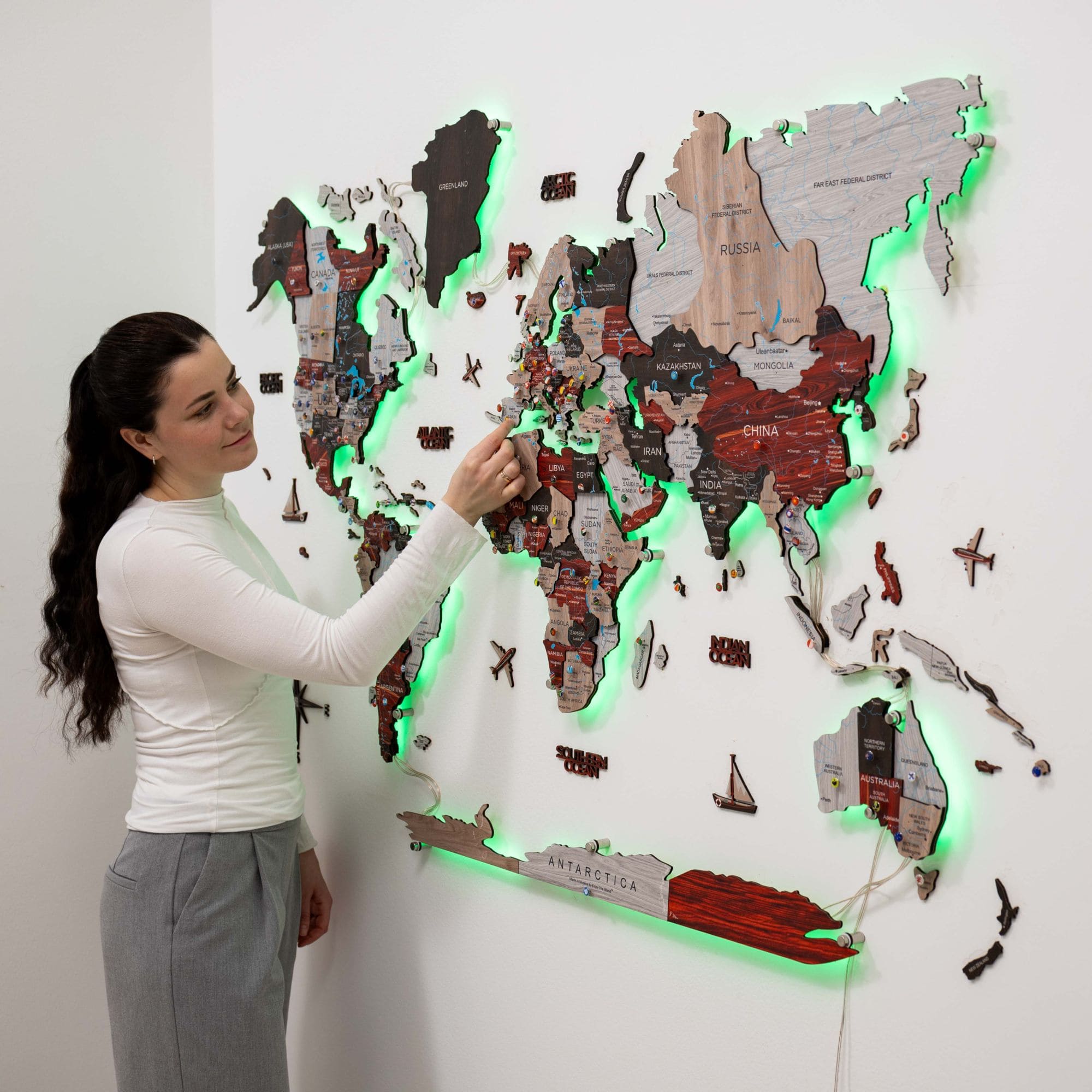 3d Led / Luminous Wooden World Map 3.0 Urban