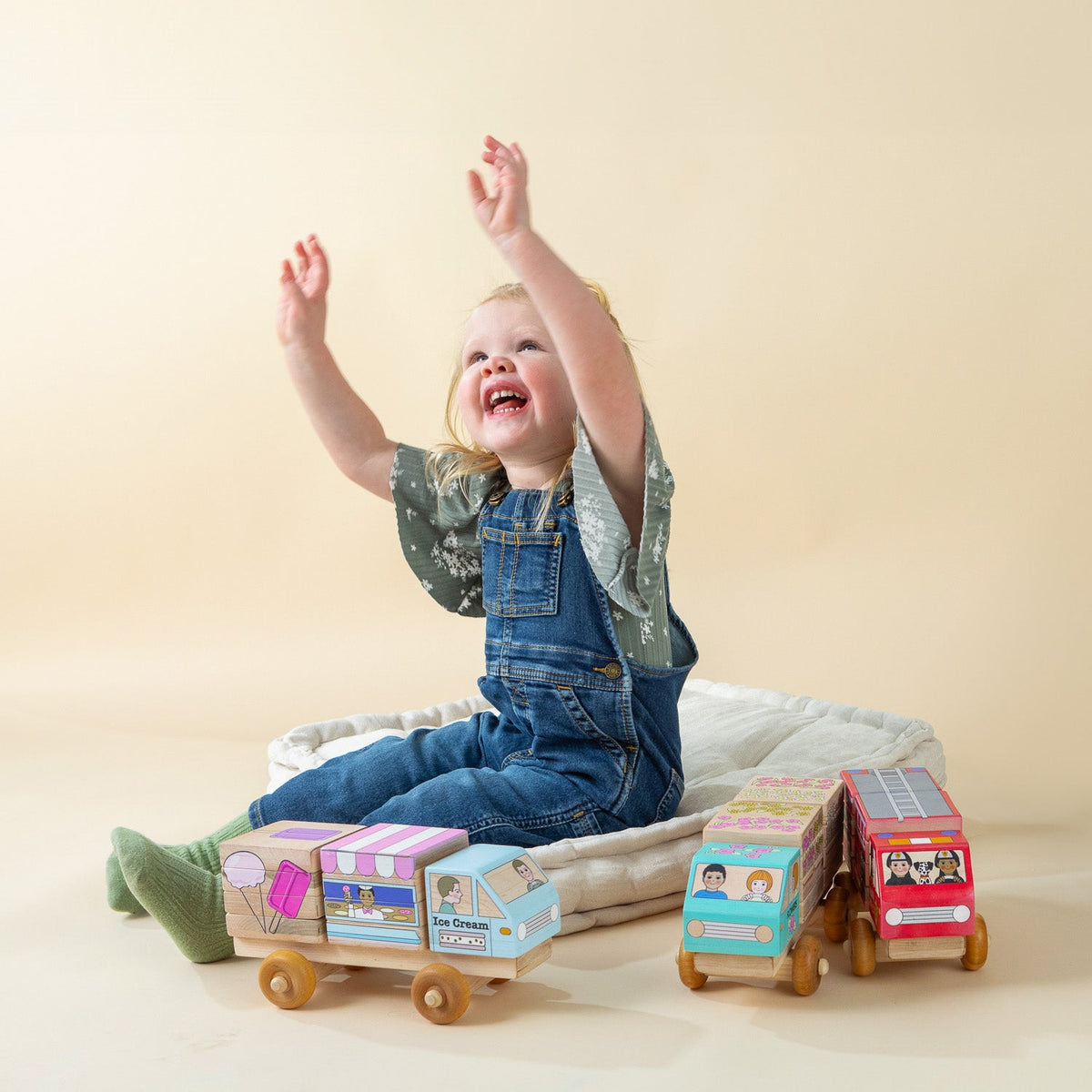 Stackable Puzzle - Fire Truck | Made In The Canada | Printed With Non-toxic Ink In The Usa 🇺🇸
