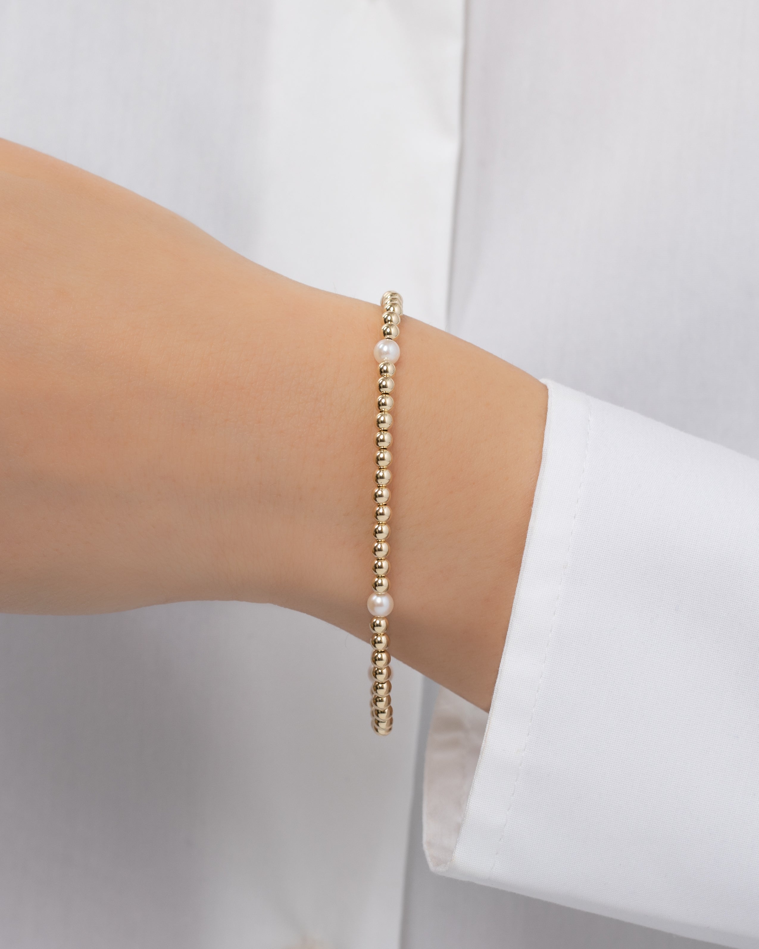 3mm Gold Segment Bead Bracelet With Pearl Beads