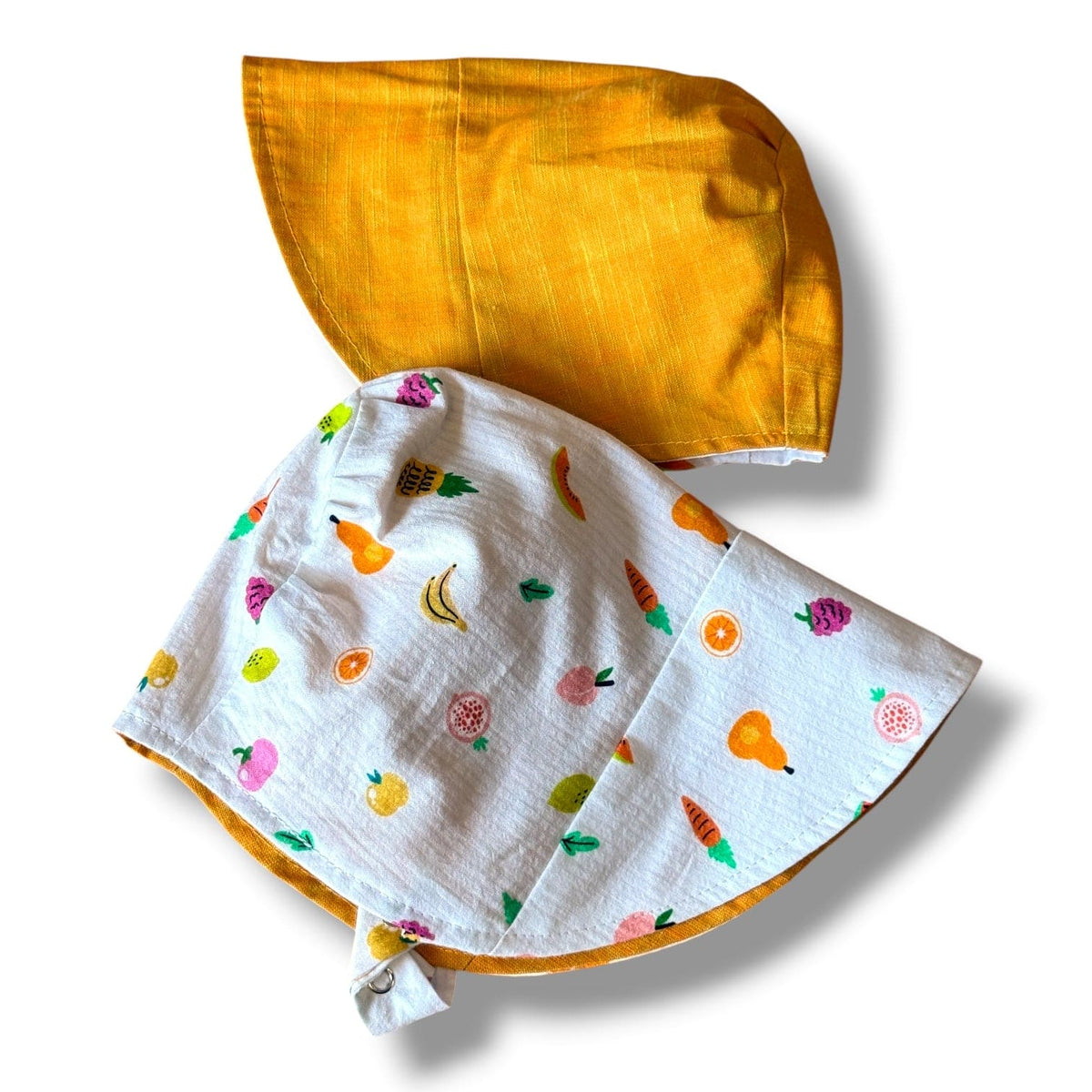 Bonnet In Summer Market