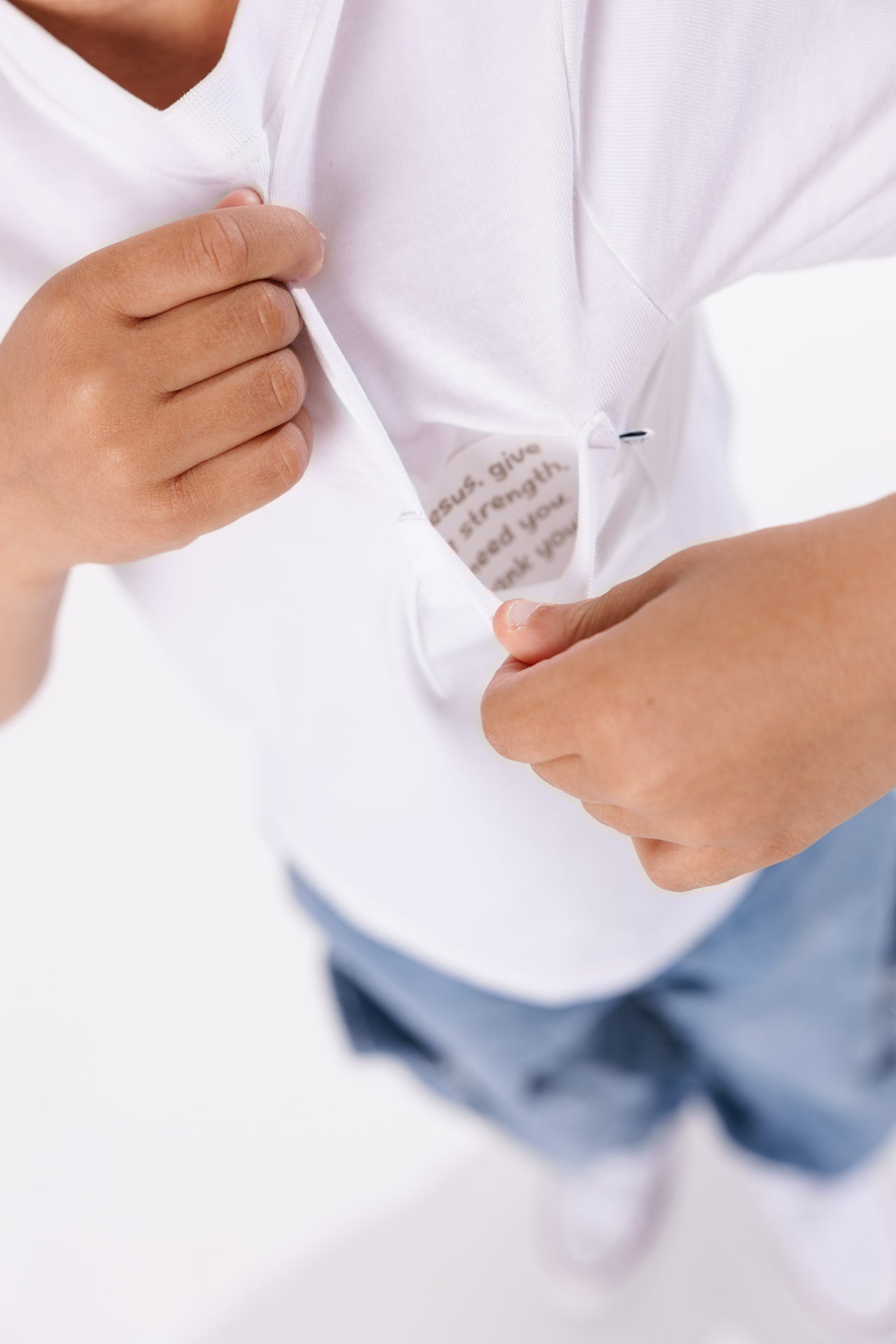 White Prayer Pocket Short Sleeve T-shirt Cotton