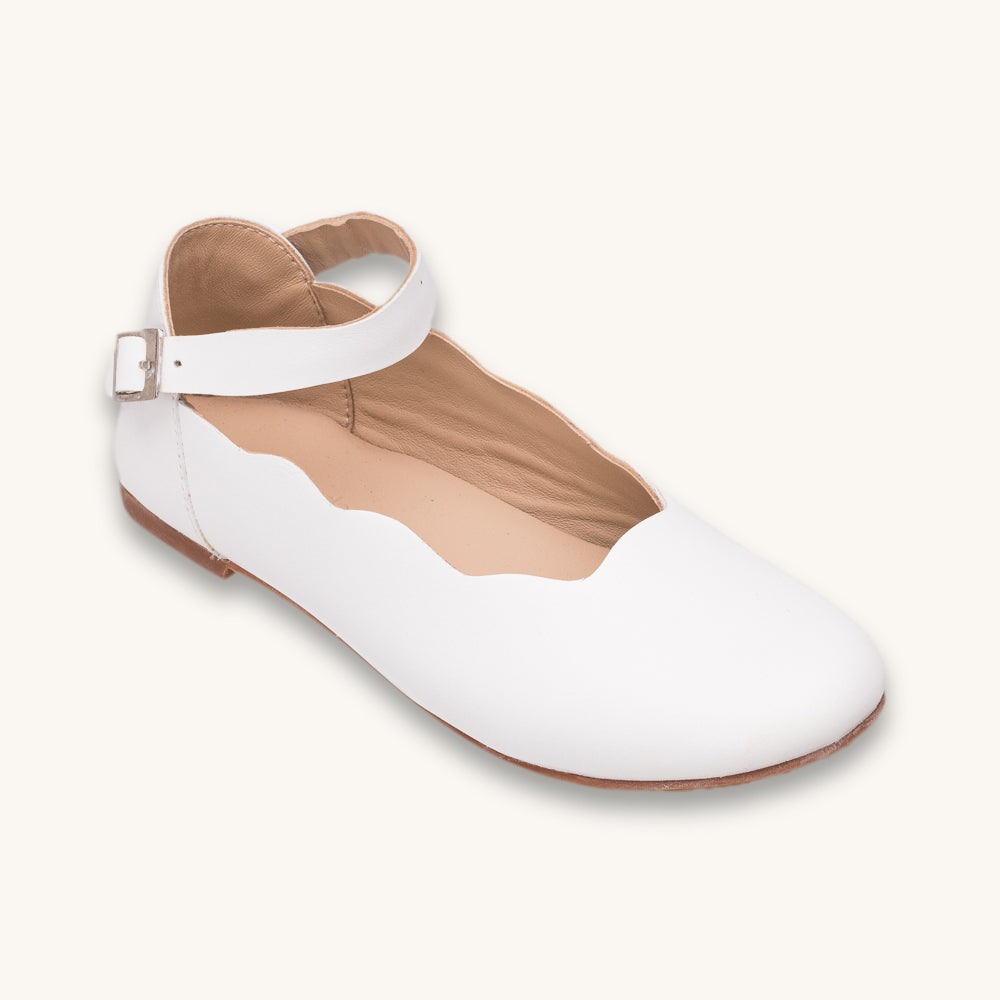 Ondina Flats White