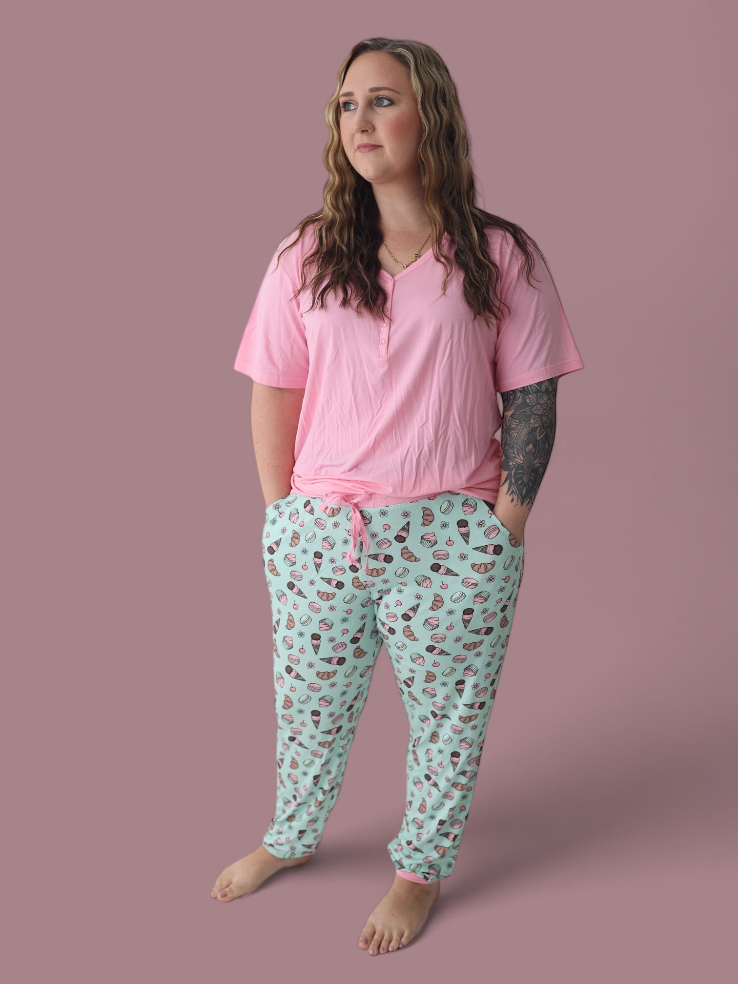 Exclusive Berry Cute Bakery Women’s Jogger Dream Set