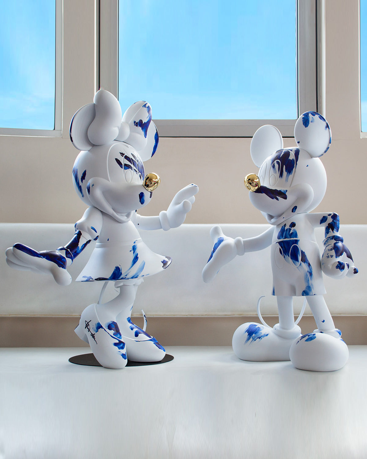Mickey Mouse One Minute White & Blue Limited Edition 24in