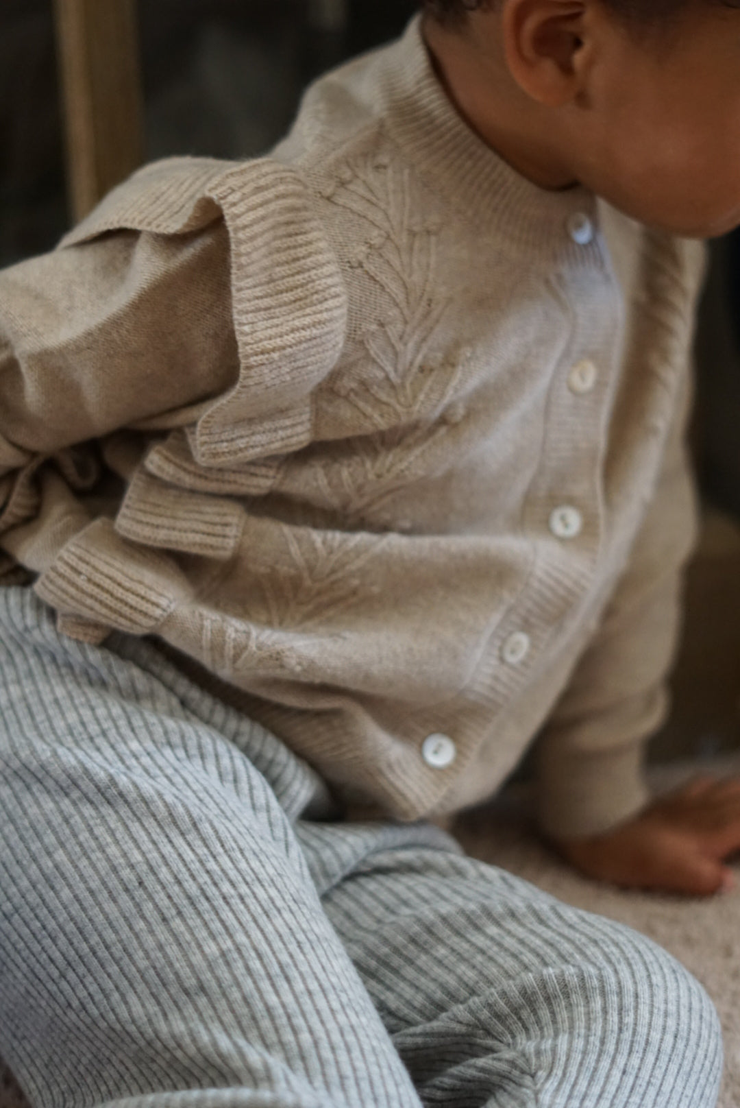 Cashmere Frill Applique Cardigan | Ecru