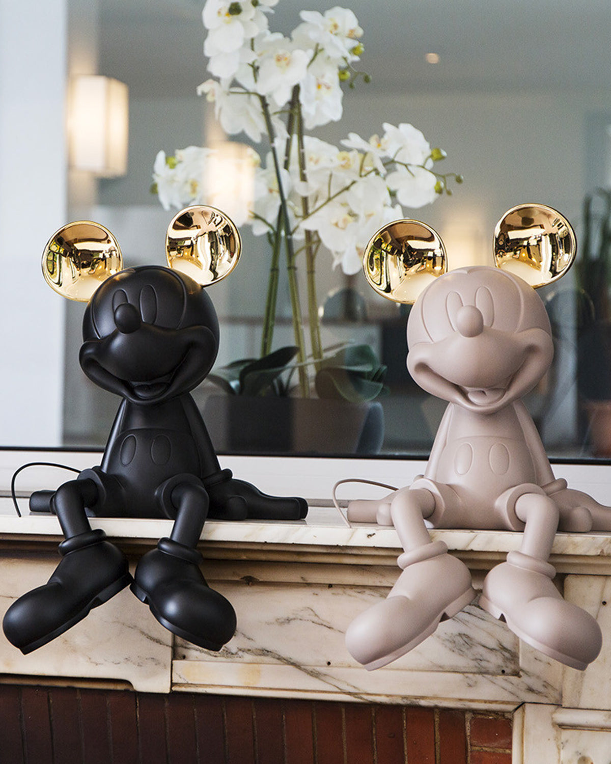 Mickey Mouse Take 2 Black & Gold 19in
