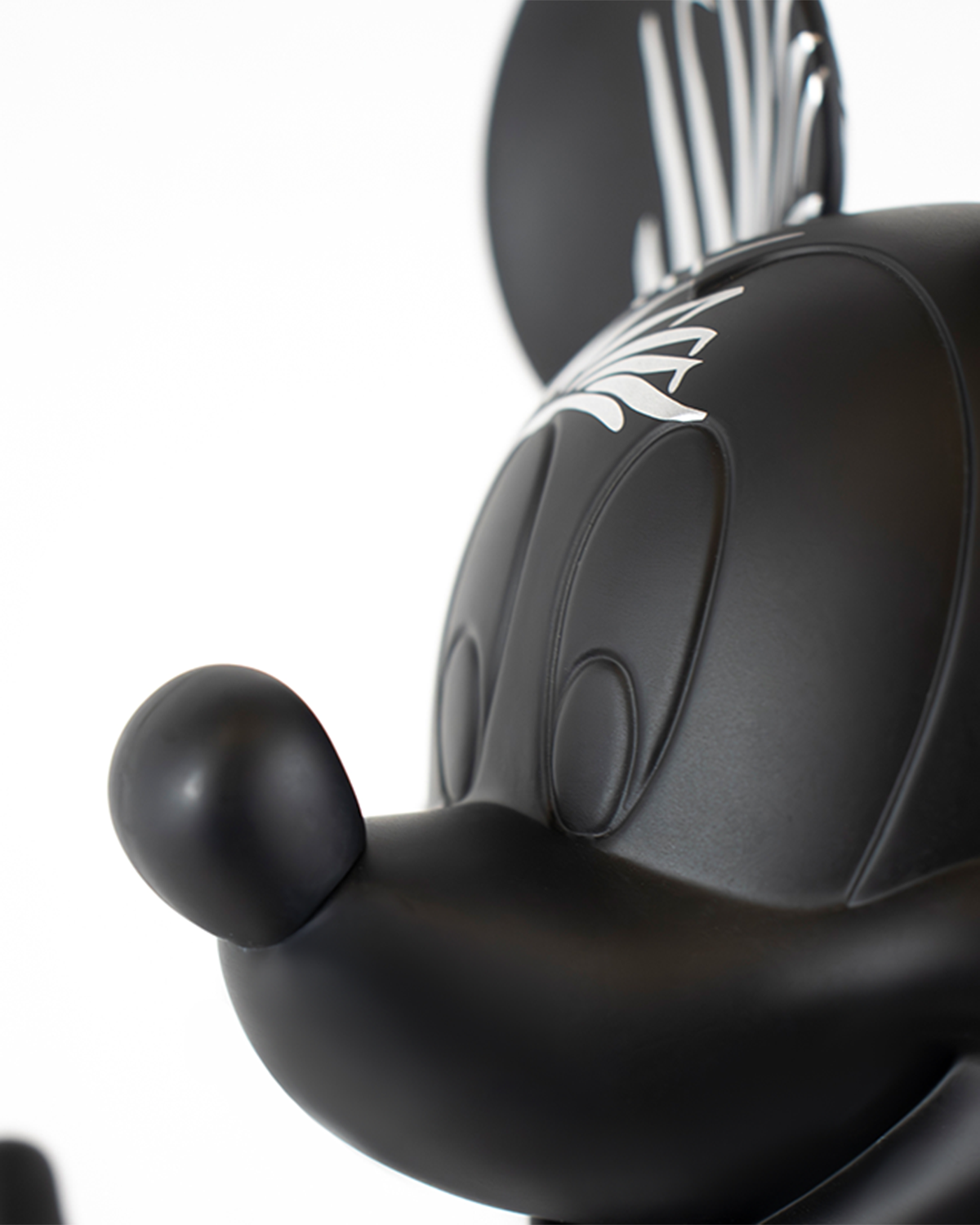 Mickey Mouse Star Style Black & Grey 12in