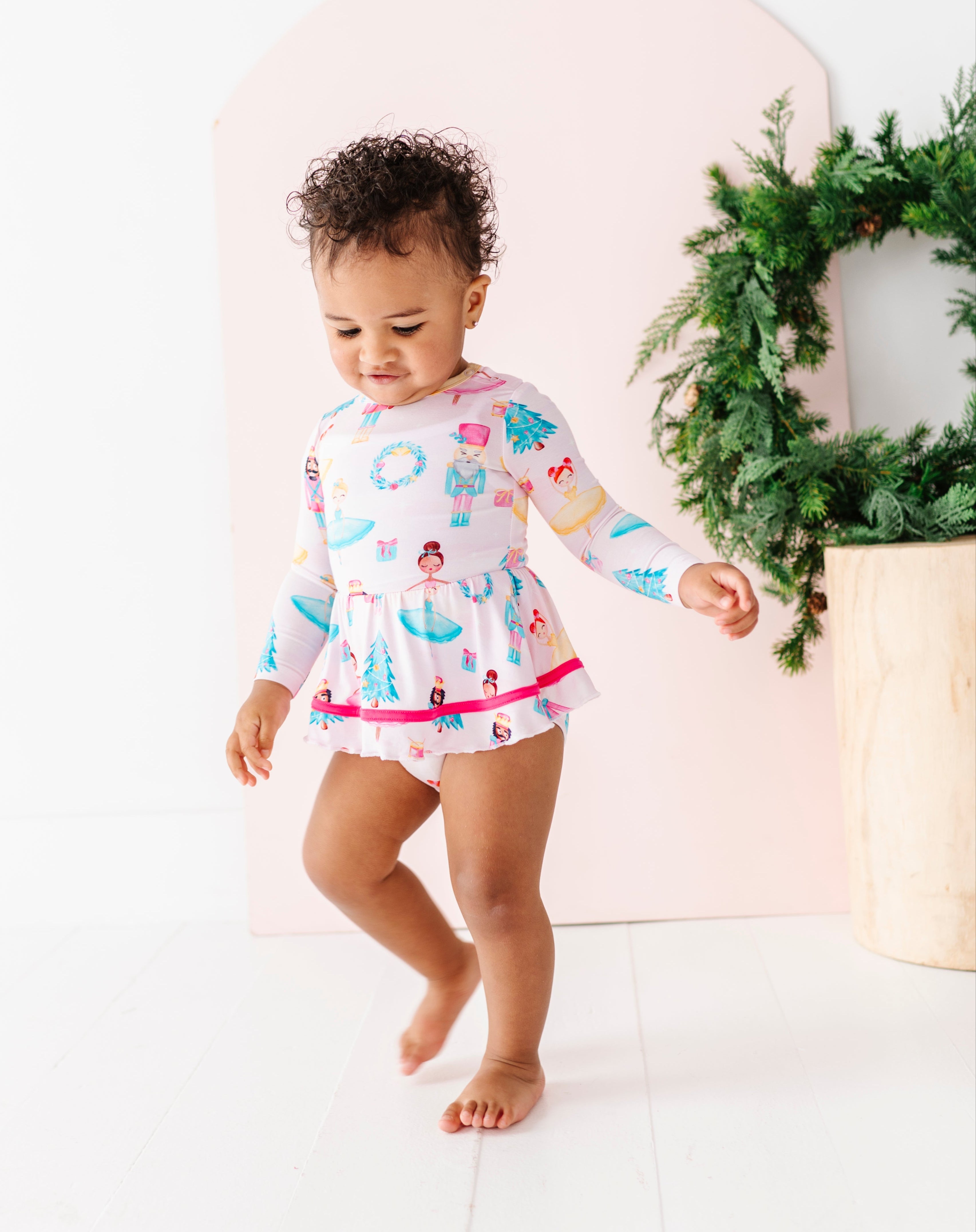 Sugarplum Birdie Twirl