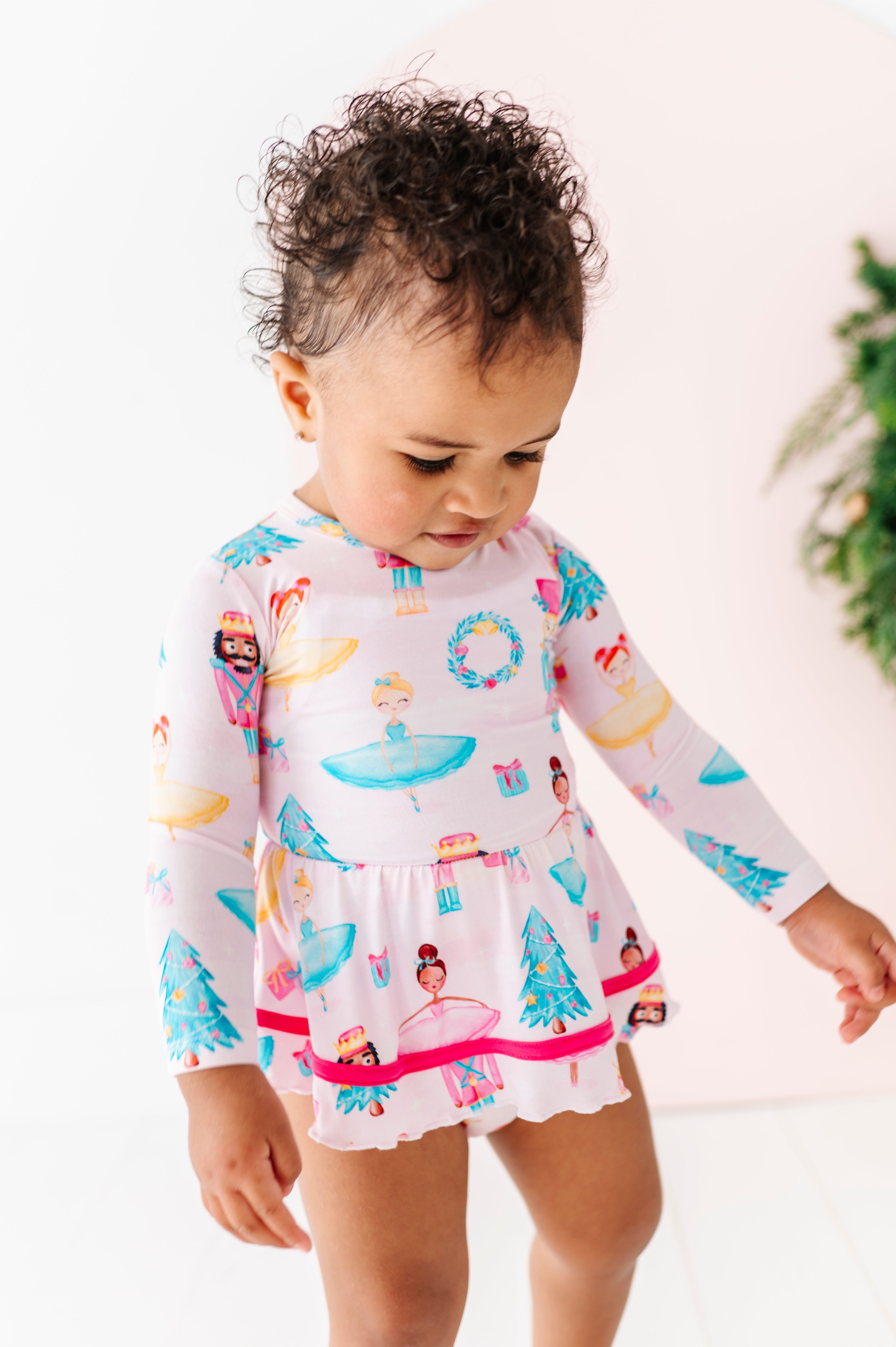 Sugarplum Birdie Twirl