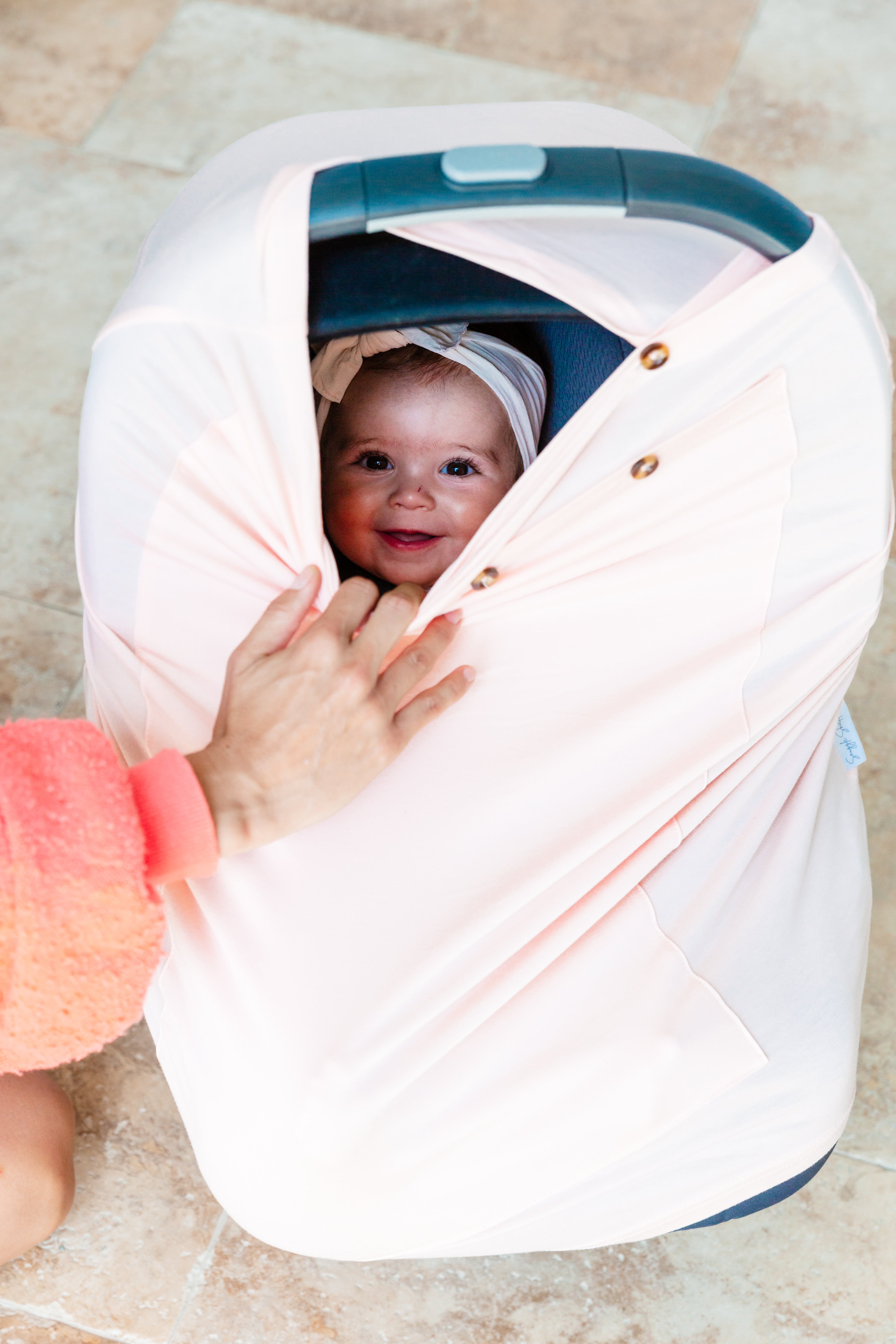 The ® Luxe Bamboo Multi-use Antimicrobial Air Filtering Infant Cover Pink