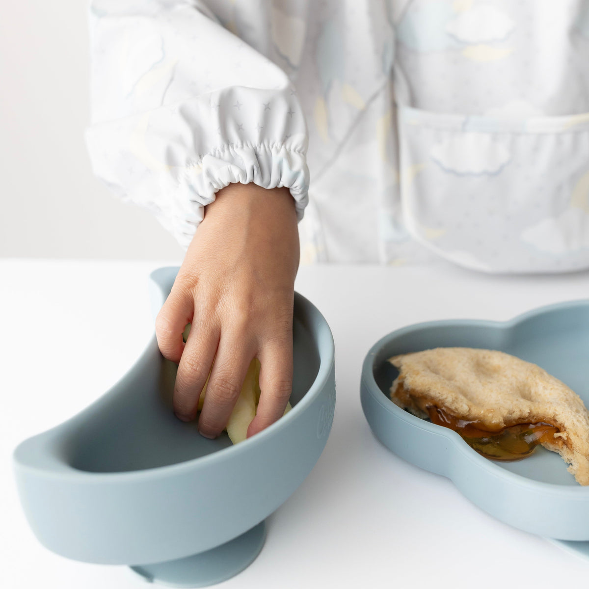C&f X Tess Annique Souray - On Cloud 9 Moon Suction Bowl