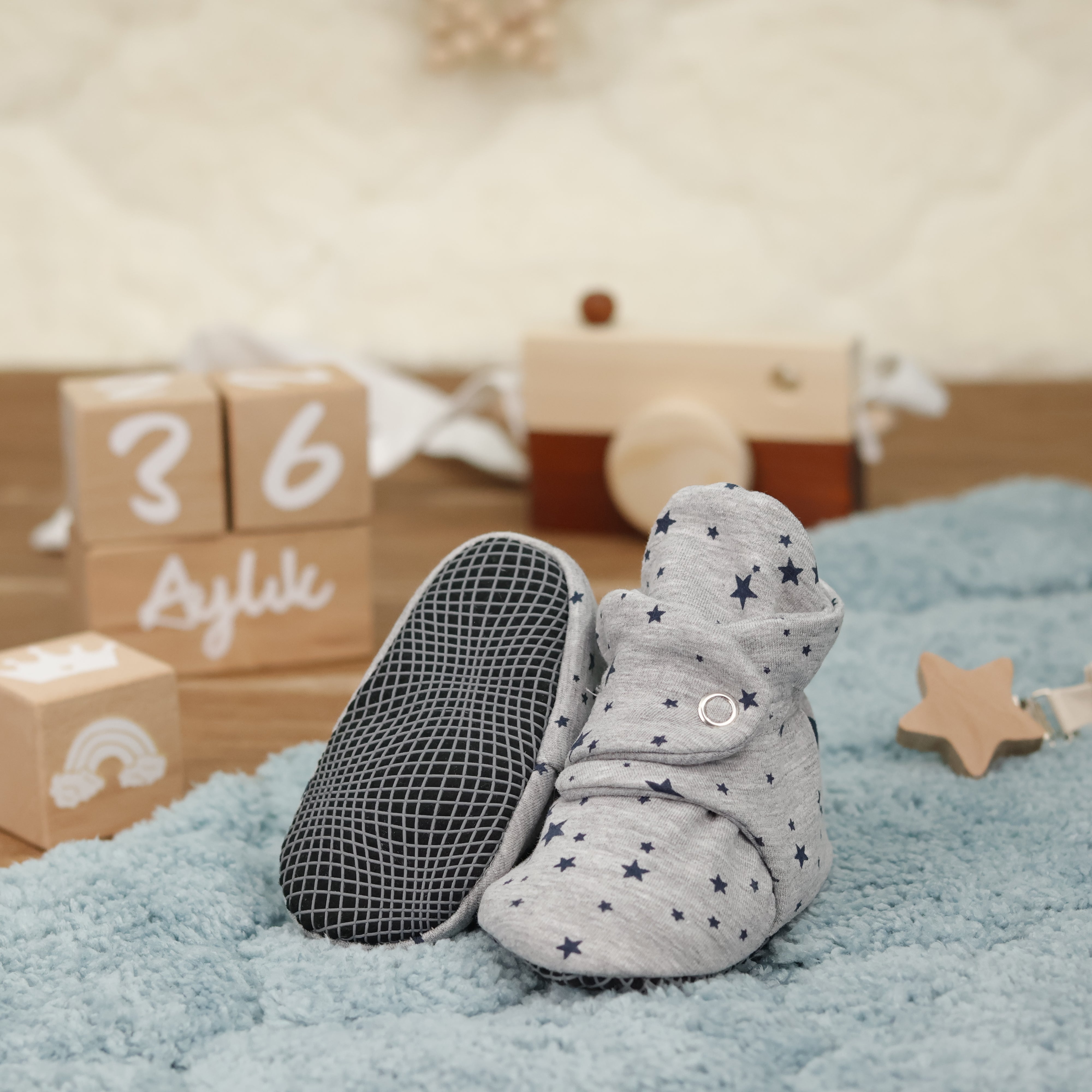 Organic Cotton Baby Booties, Non-slip Sole, Cotton Newborn Booties Home Nursery Shoes, Star Gray