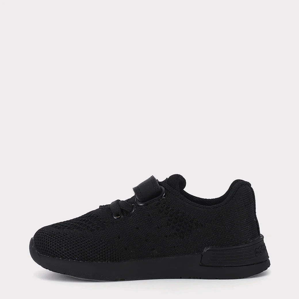 Wynn Girls Hook & Loop Sneaker