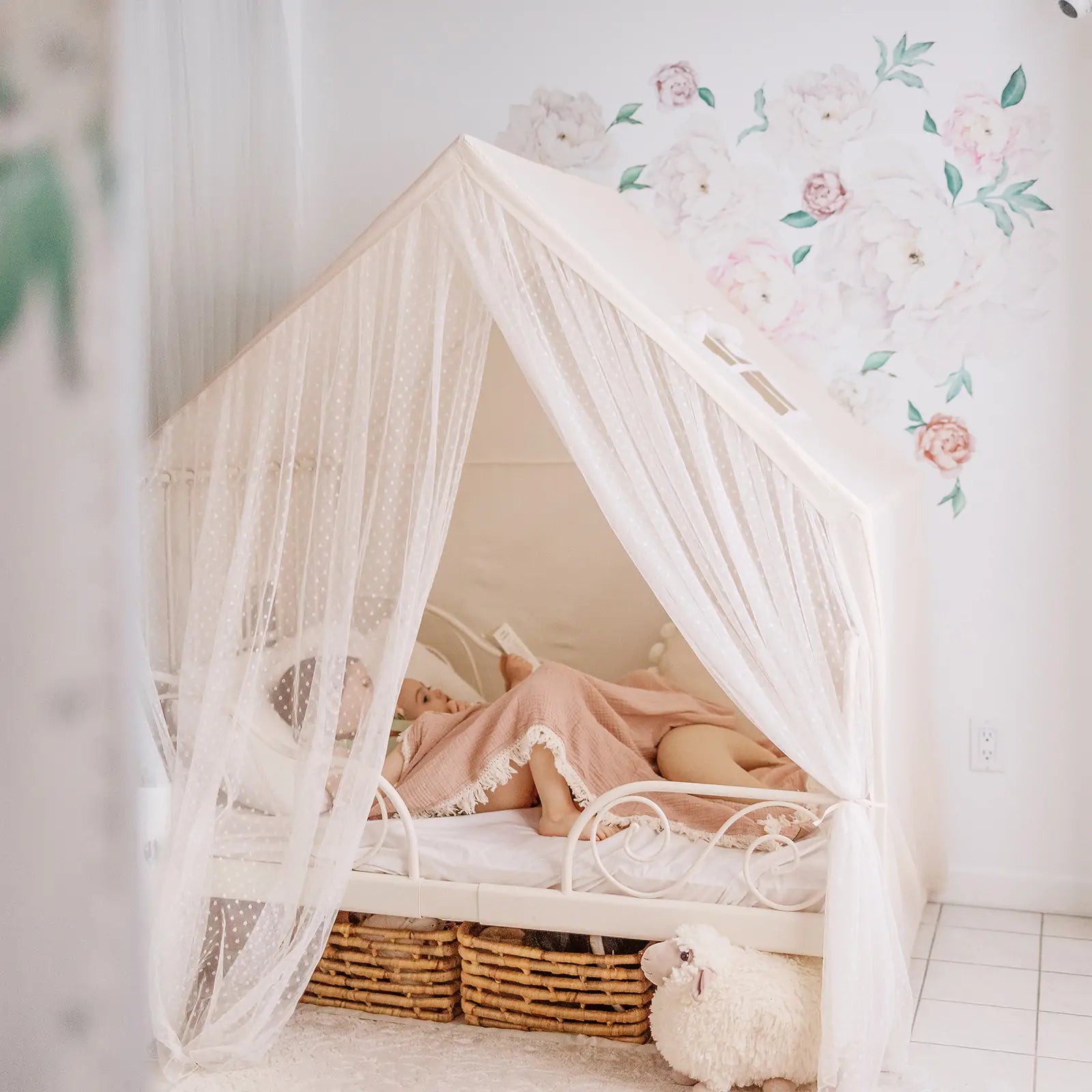 ® Kids Tent – Large Cozy Tent With Star Lights
