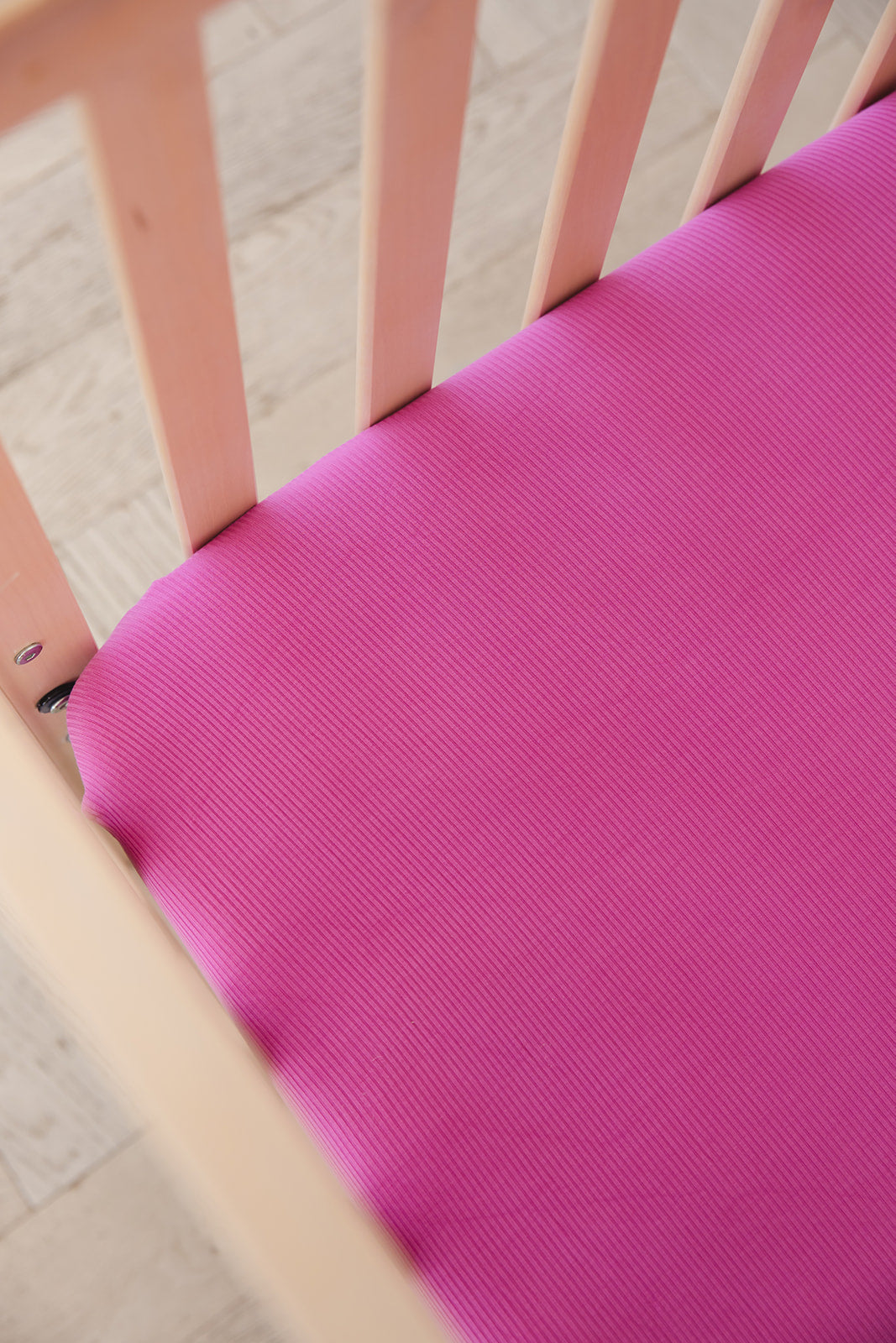 (solid, Ribbed) Rainbow Royal - Crib Sheet