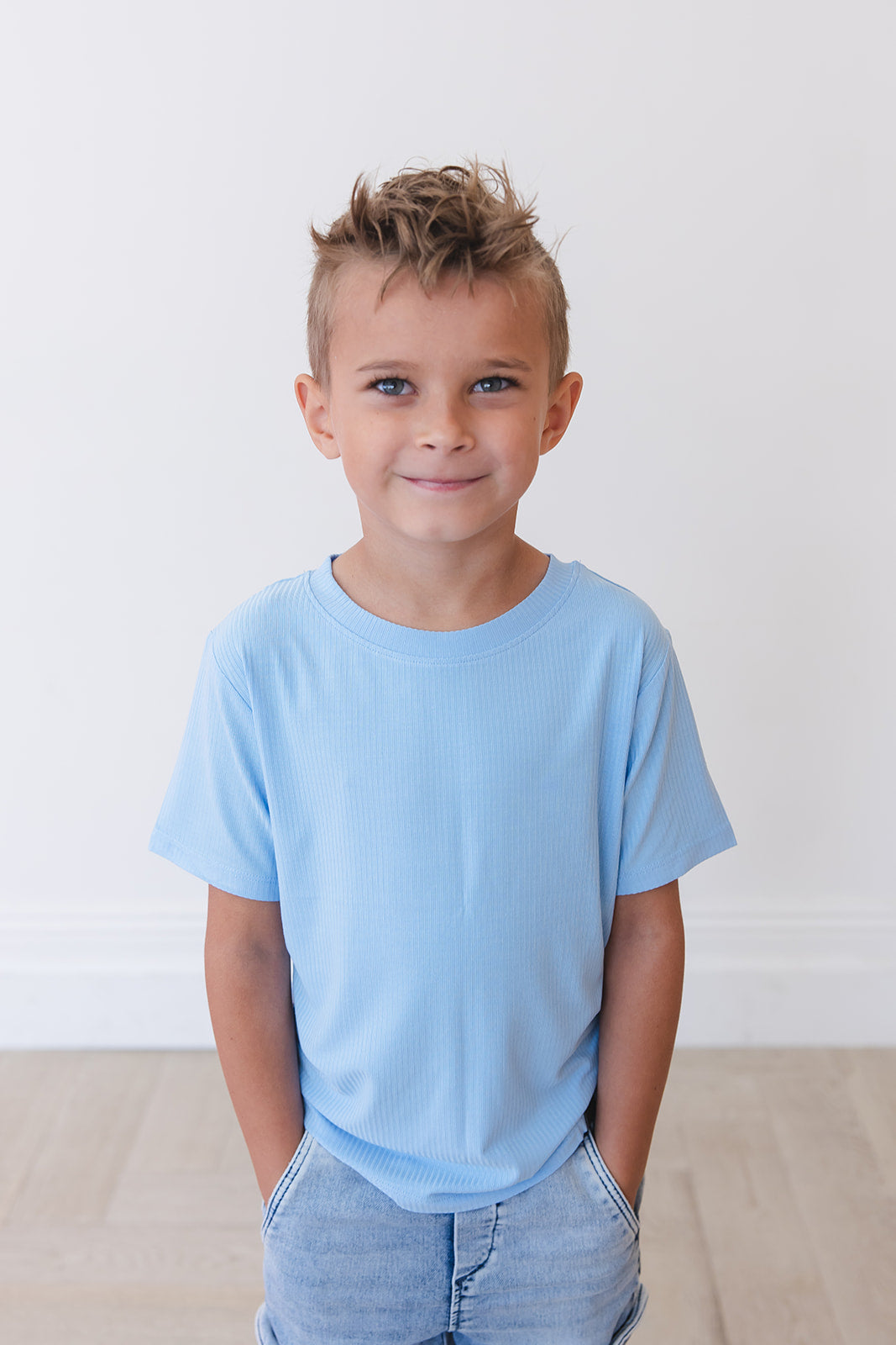 (solid, Ribbed) Neverland - Everyday Tee