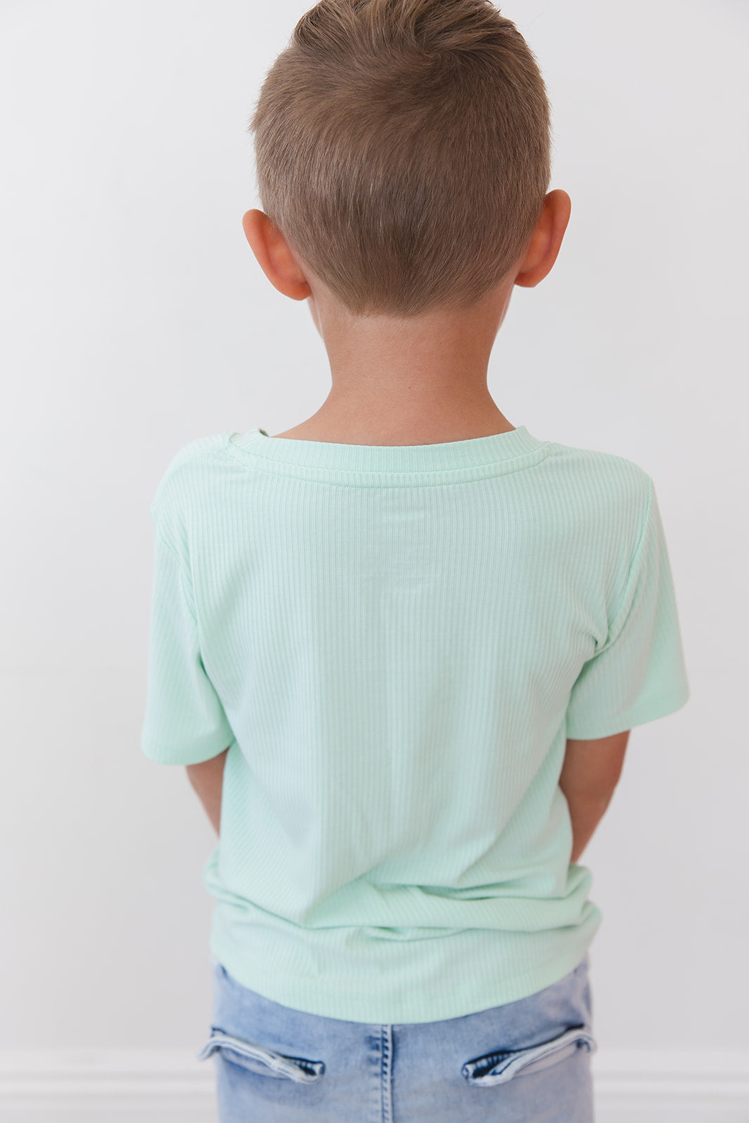 (solid, Ribbed) Lion Around - Everyday Tee