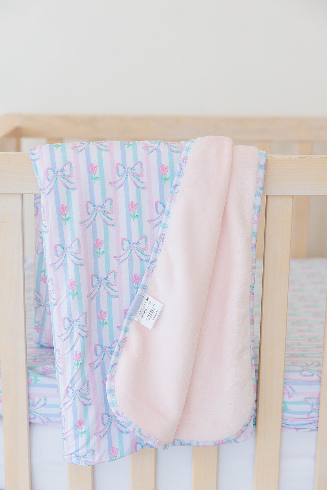 Lila - Plush Blanket