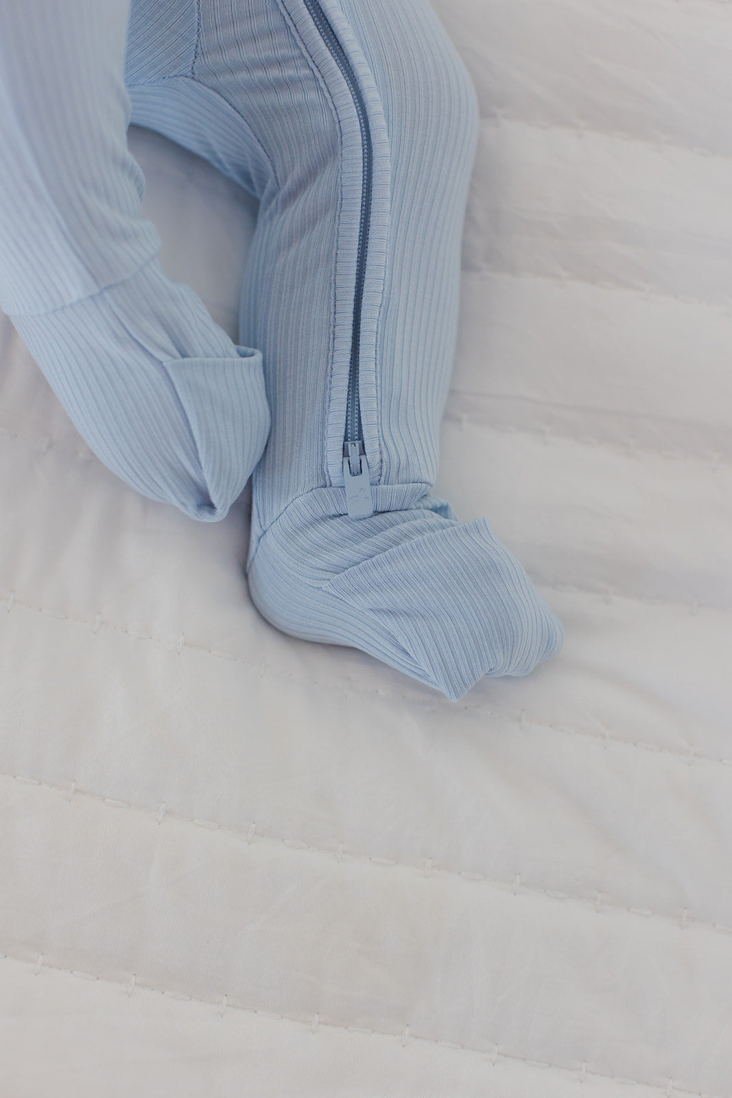 Blue Macaron (ribbed) - Zippy