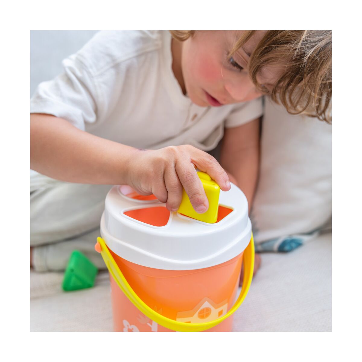 Feel To Learn: Salmon Shape Sorting Bucket