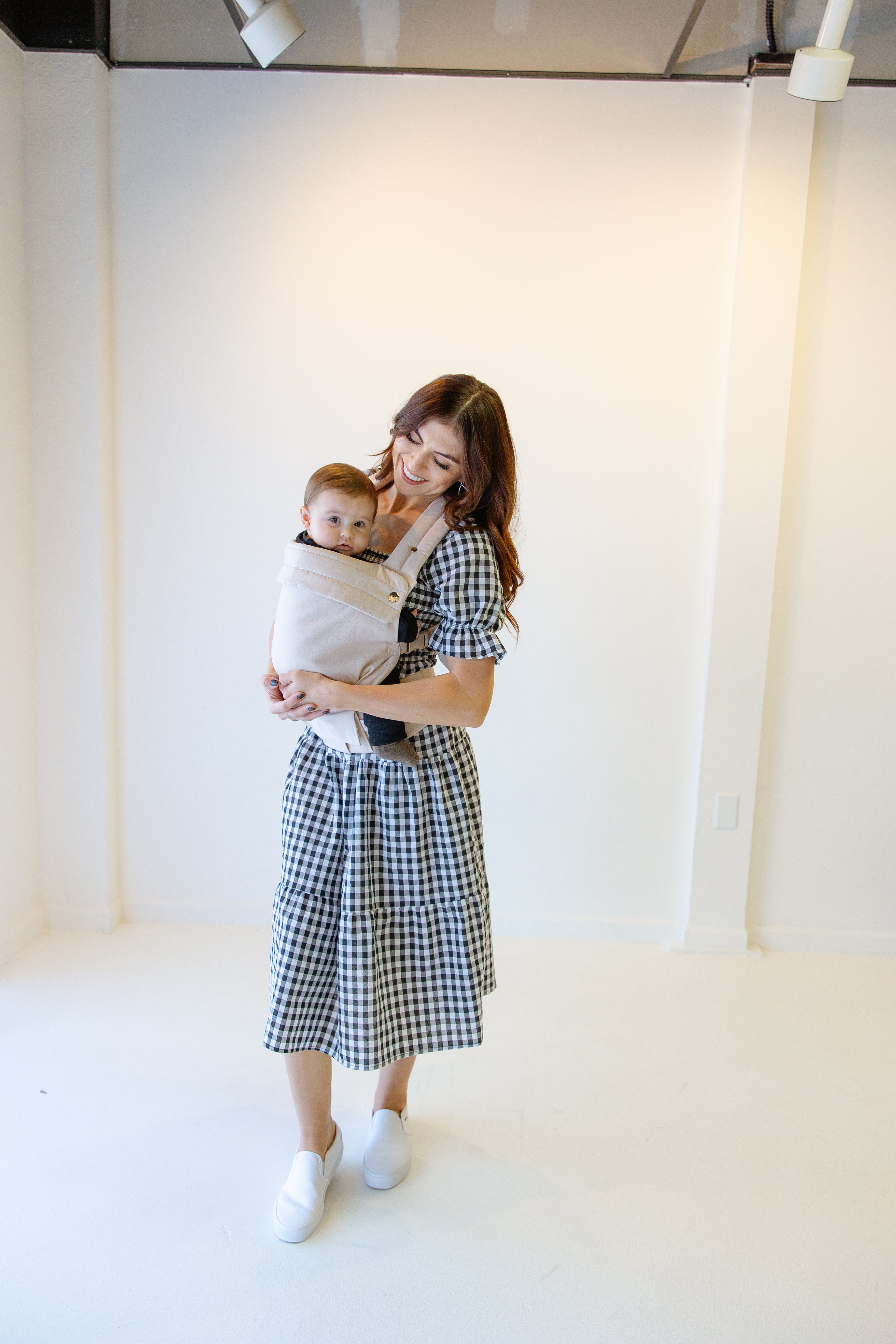 Coco Cream - Cotton Linen Baby Carrier (7-35 Lbs)