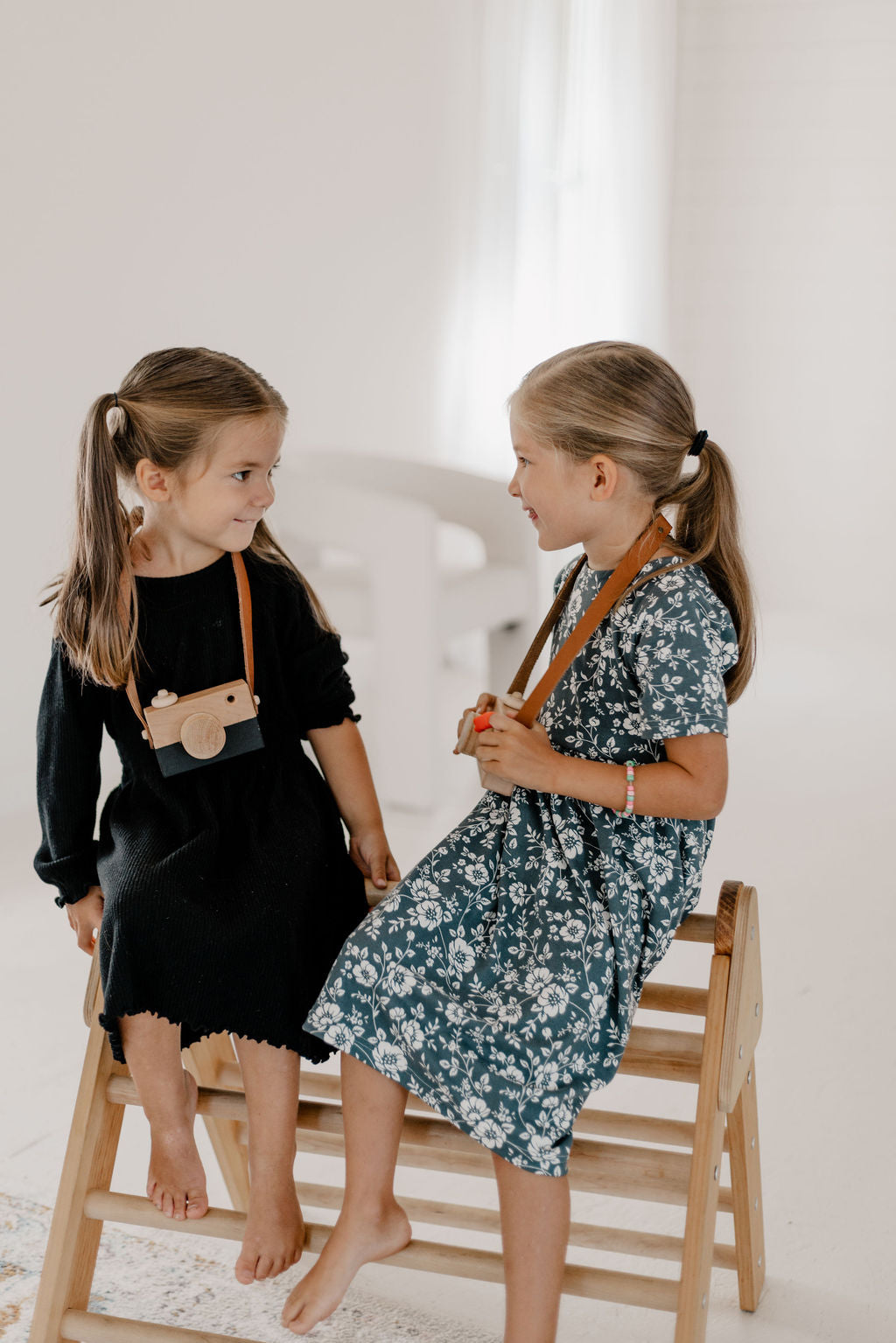 Wood & Leather Camera/play Camera/wooden Play Camera/toddler Camera