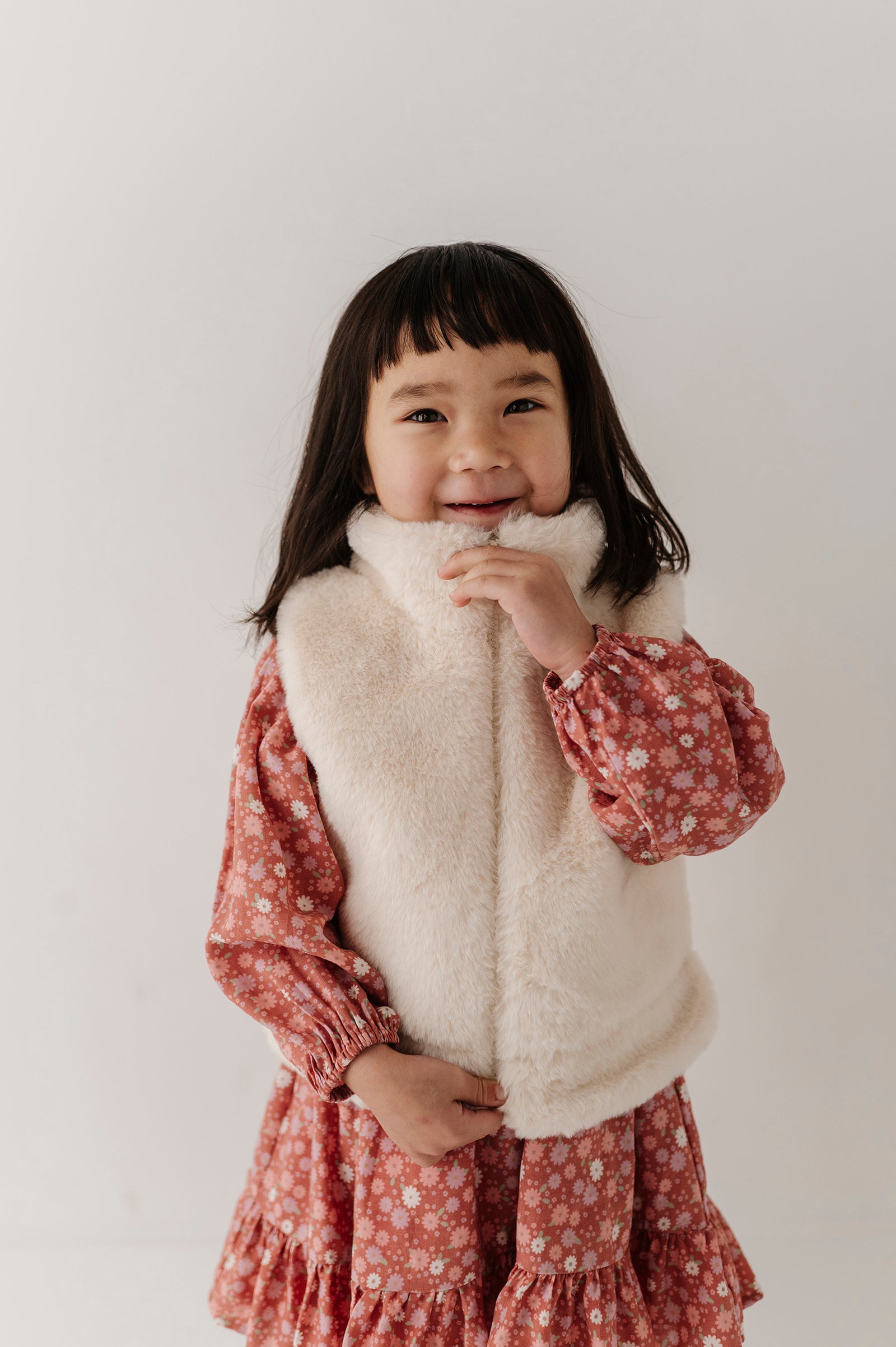 Girls Fur Vest In Cream