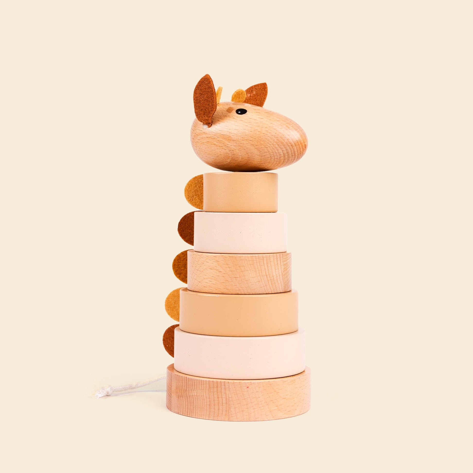 Wooden Pyramid Giraffe Leonie