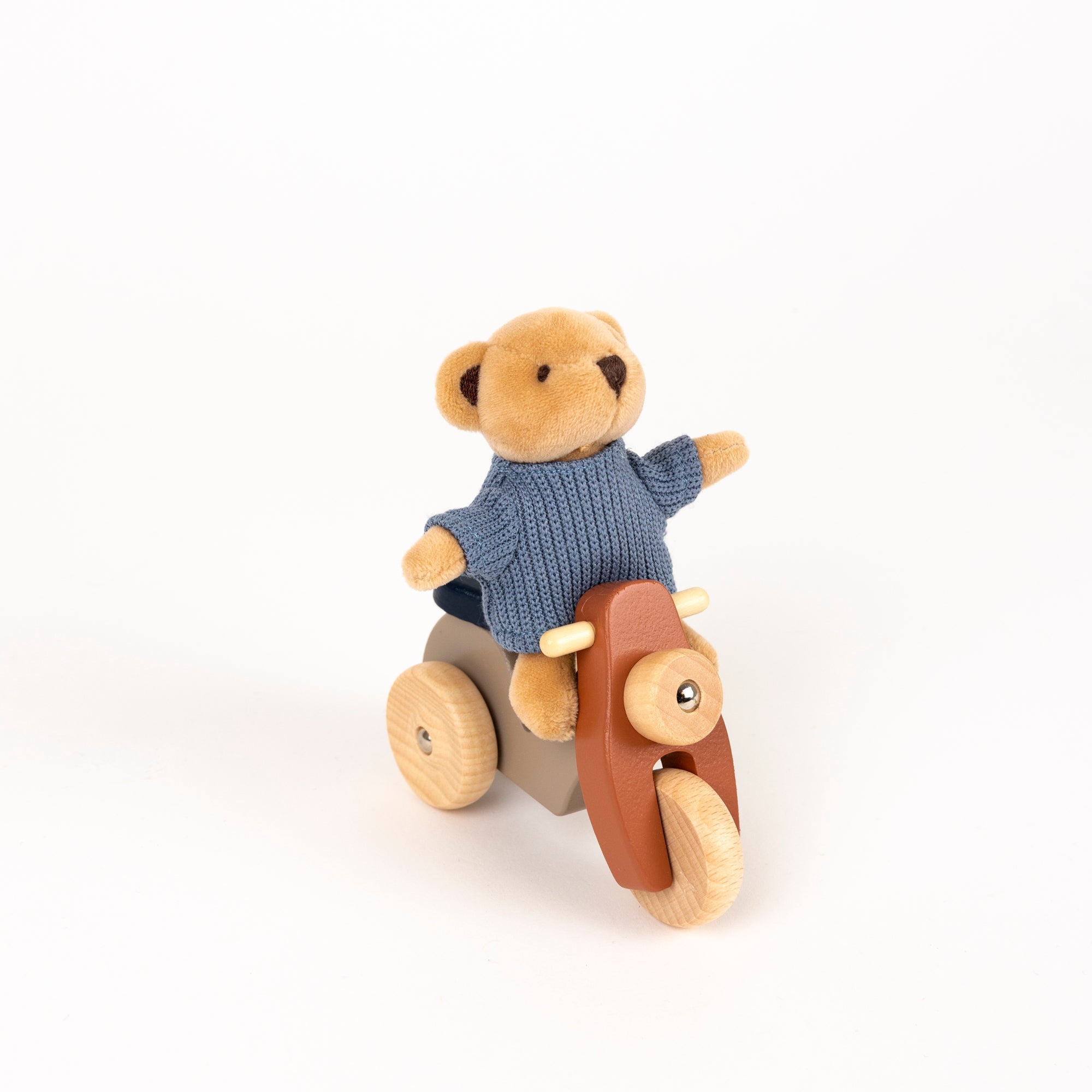 Alexis the Bear on a Vespa