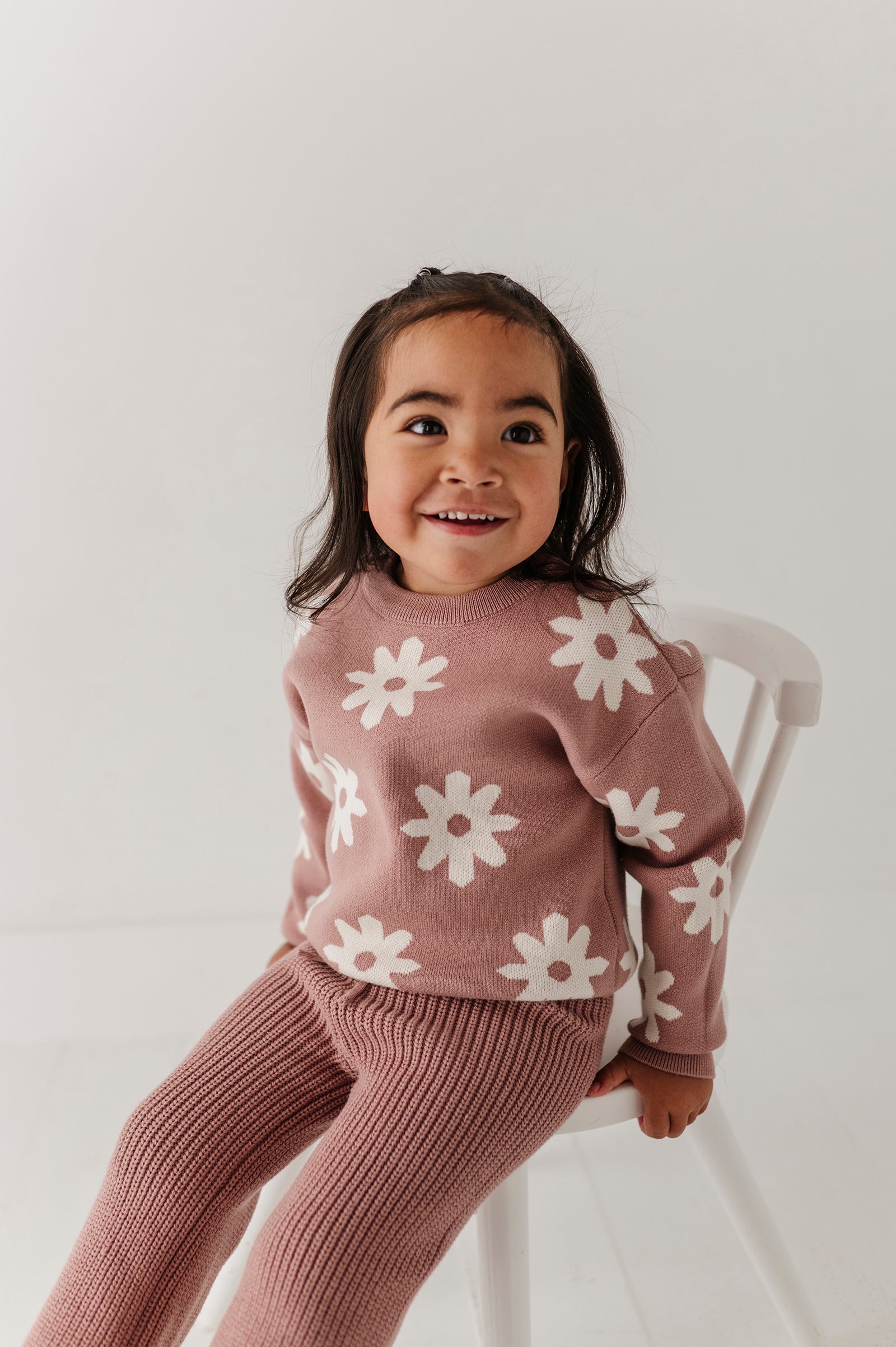 Girls Knit Sweater In Rose Daisies