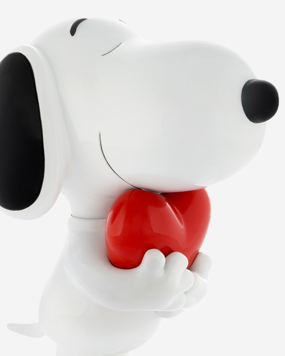 Snoopy Heart White With Red Heart Original 11in