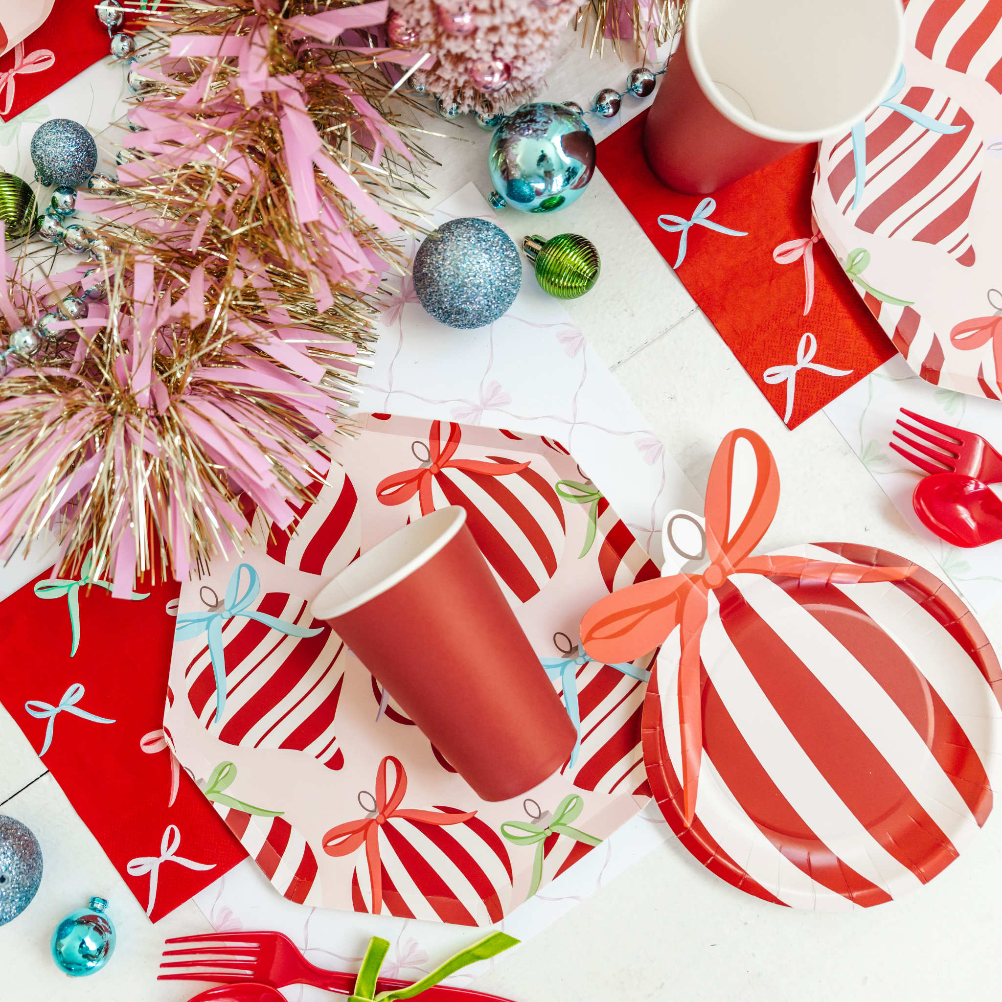Ornaments & Bows Napkin