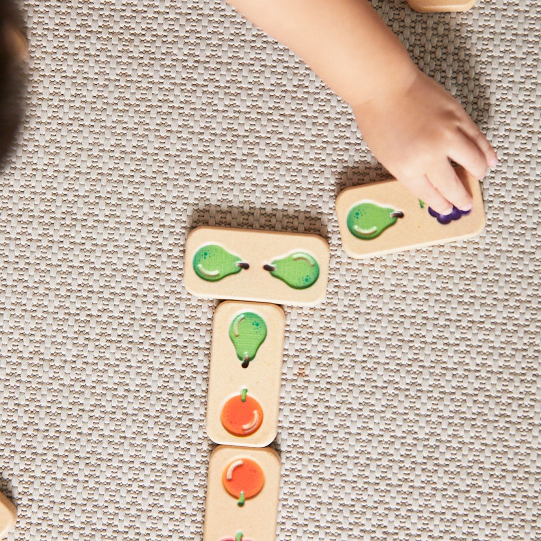 Fruit & Veggie Domino (gradient)