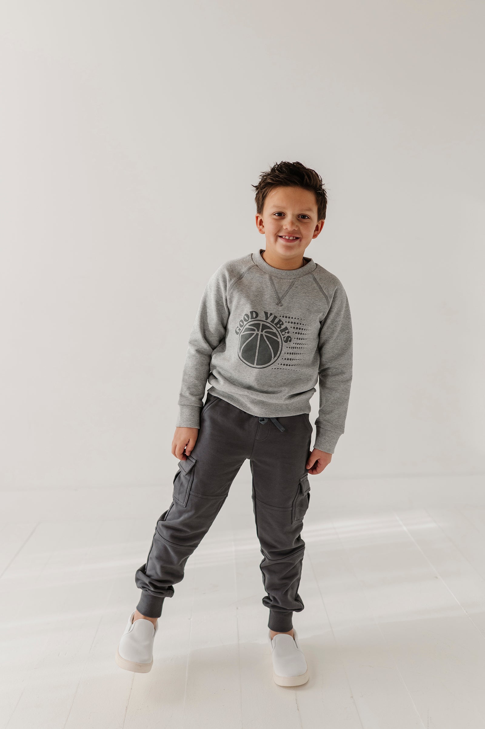 Boys Raglan Sleeve Sweatshirt In Good Vibes