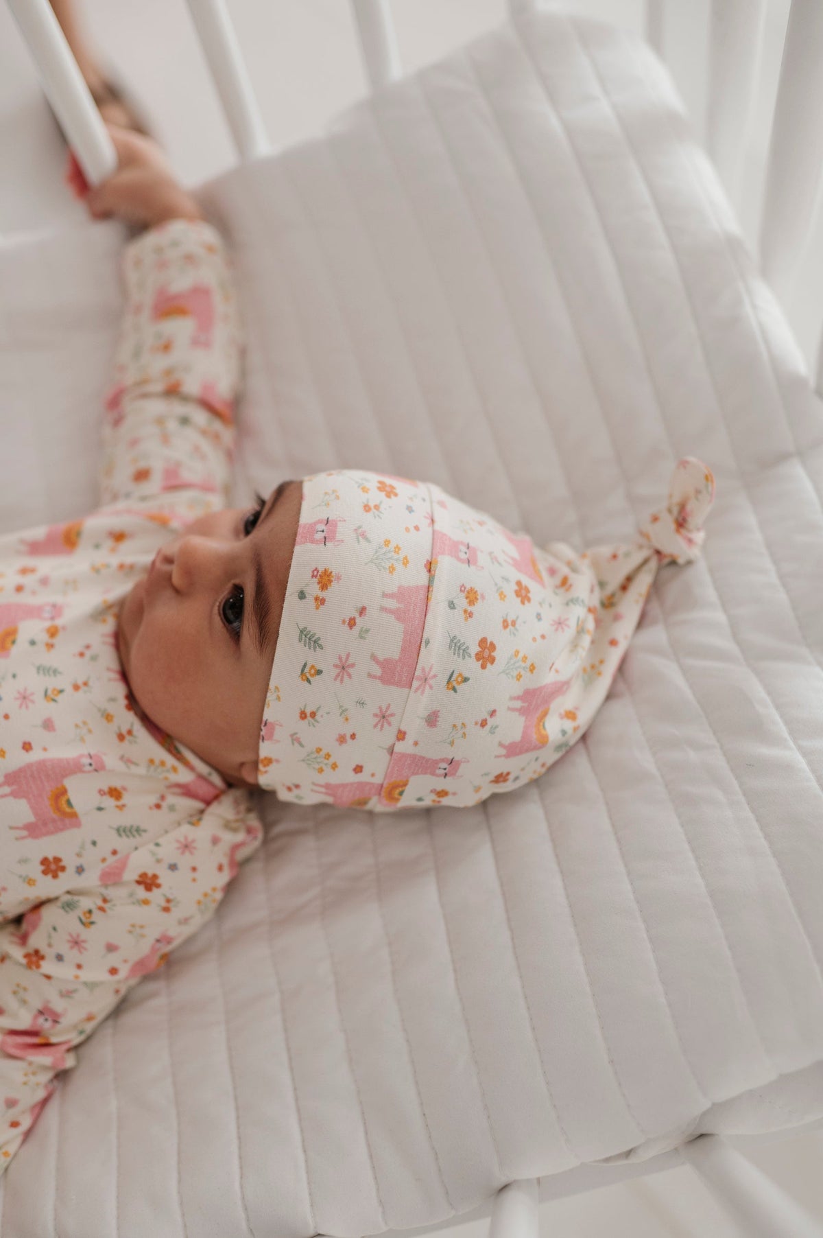 Knotted Sleeper Set In Llamas