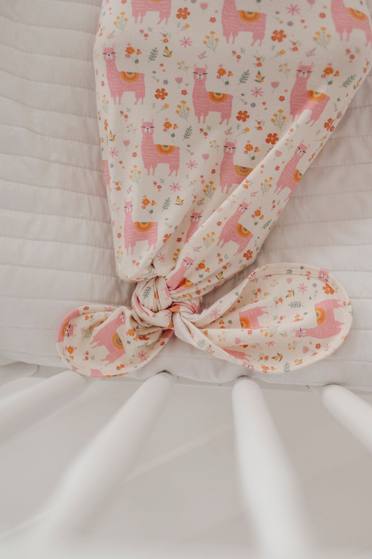 Knotted Sleeper Set In Llamas