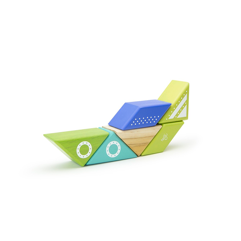 Travel Pals - Spaceship <br>magnetic Wooden Blocks <br>6 Pieces