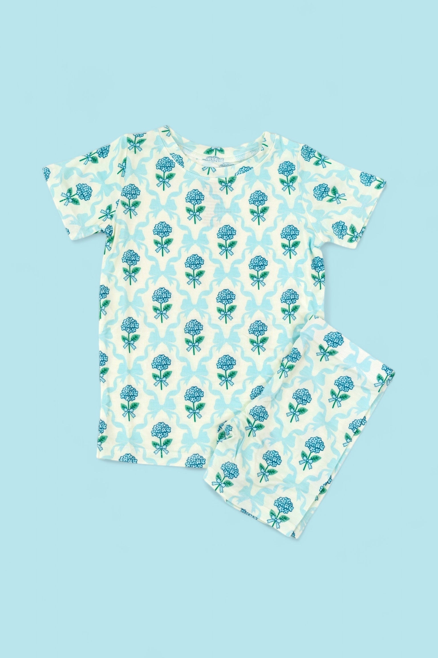 Blue Ribbon Blooms Dream Short Set