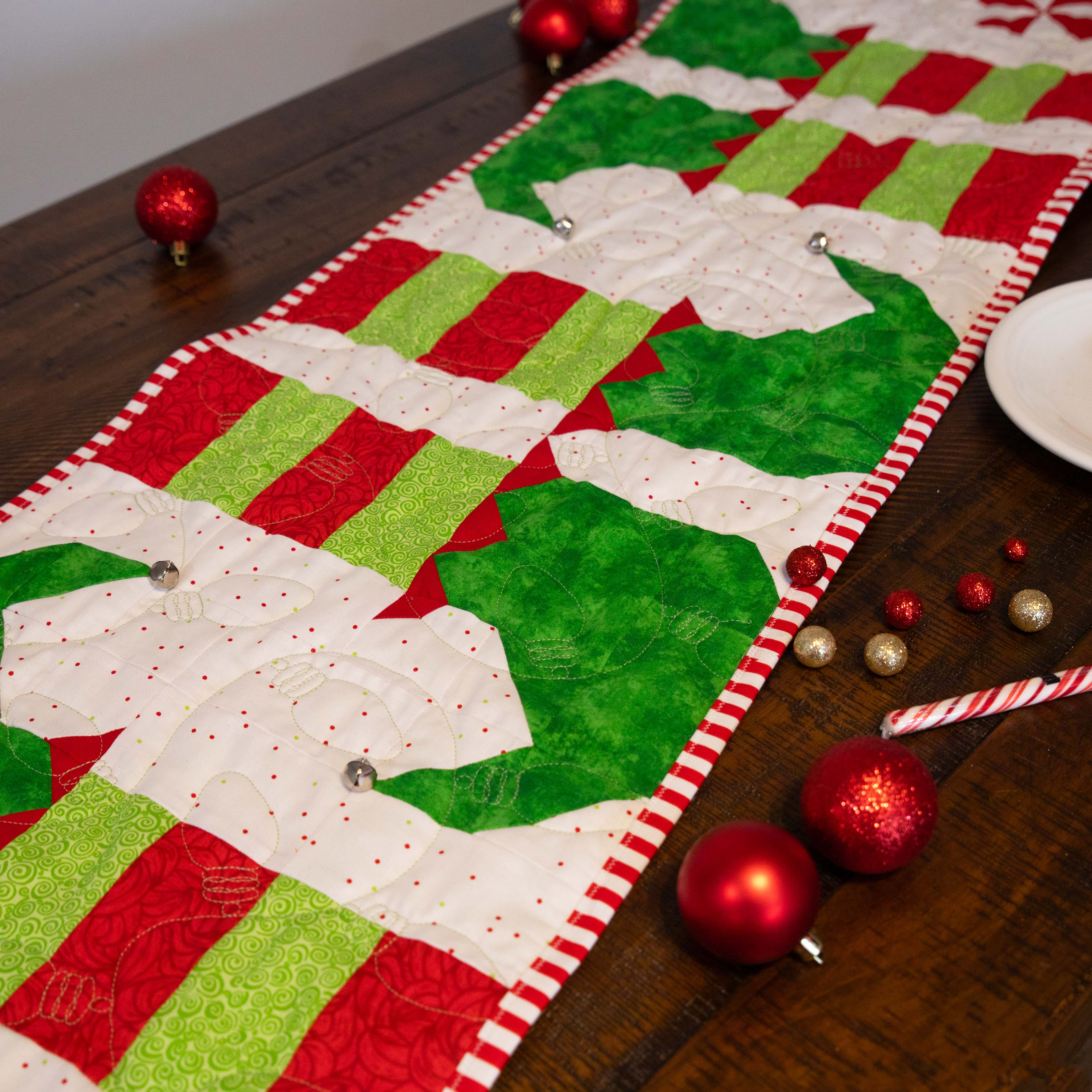Elf Feet Christmas Table Runner Precut Quilt Kit