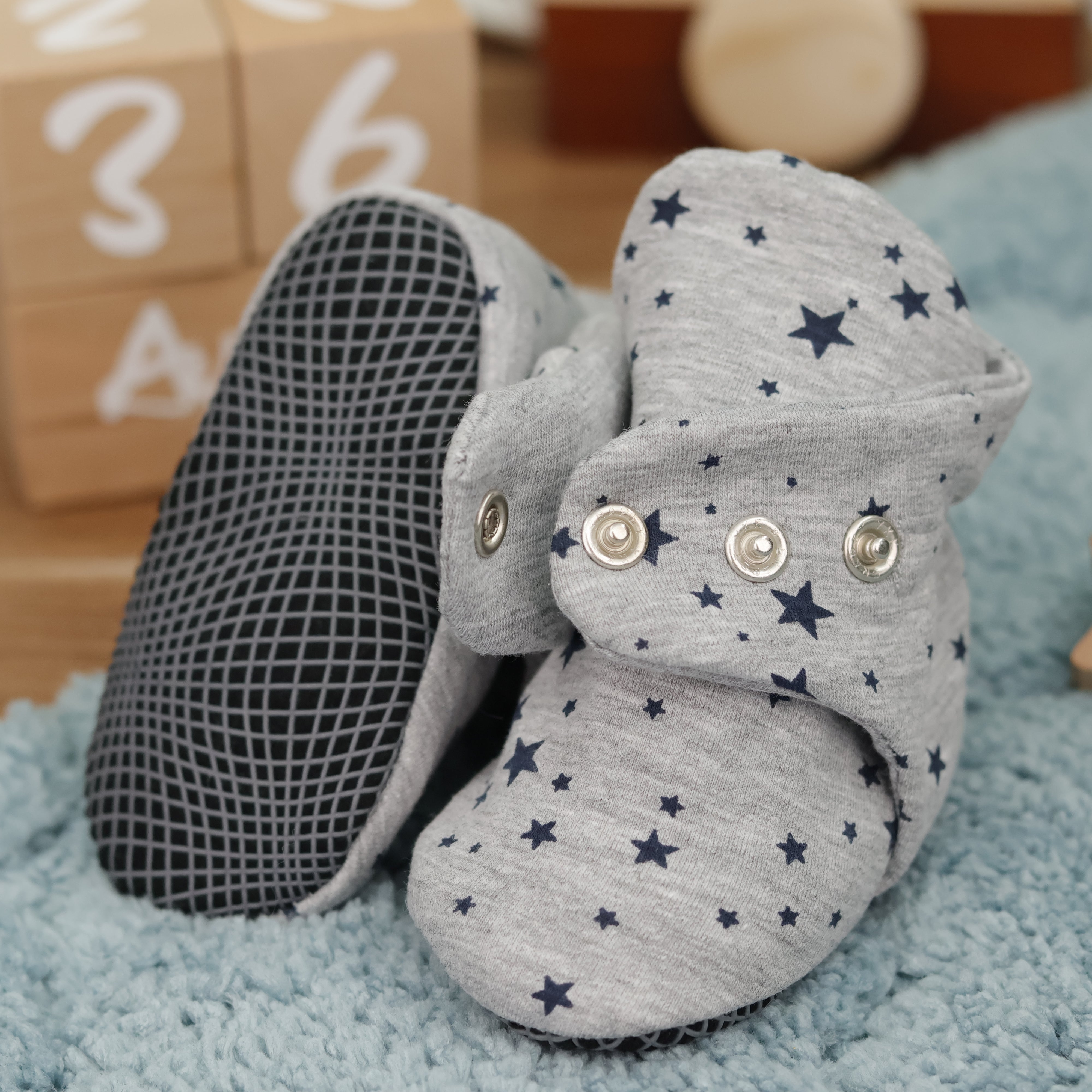 Organic Cotton Baby Booties, Non-slip Sole, Cotton Newborn Booties Home Nursery Shoes, Star Gray